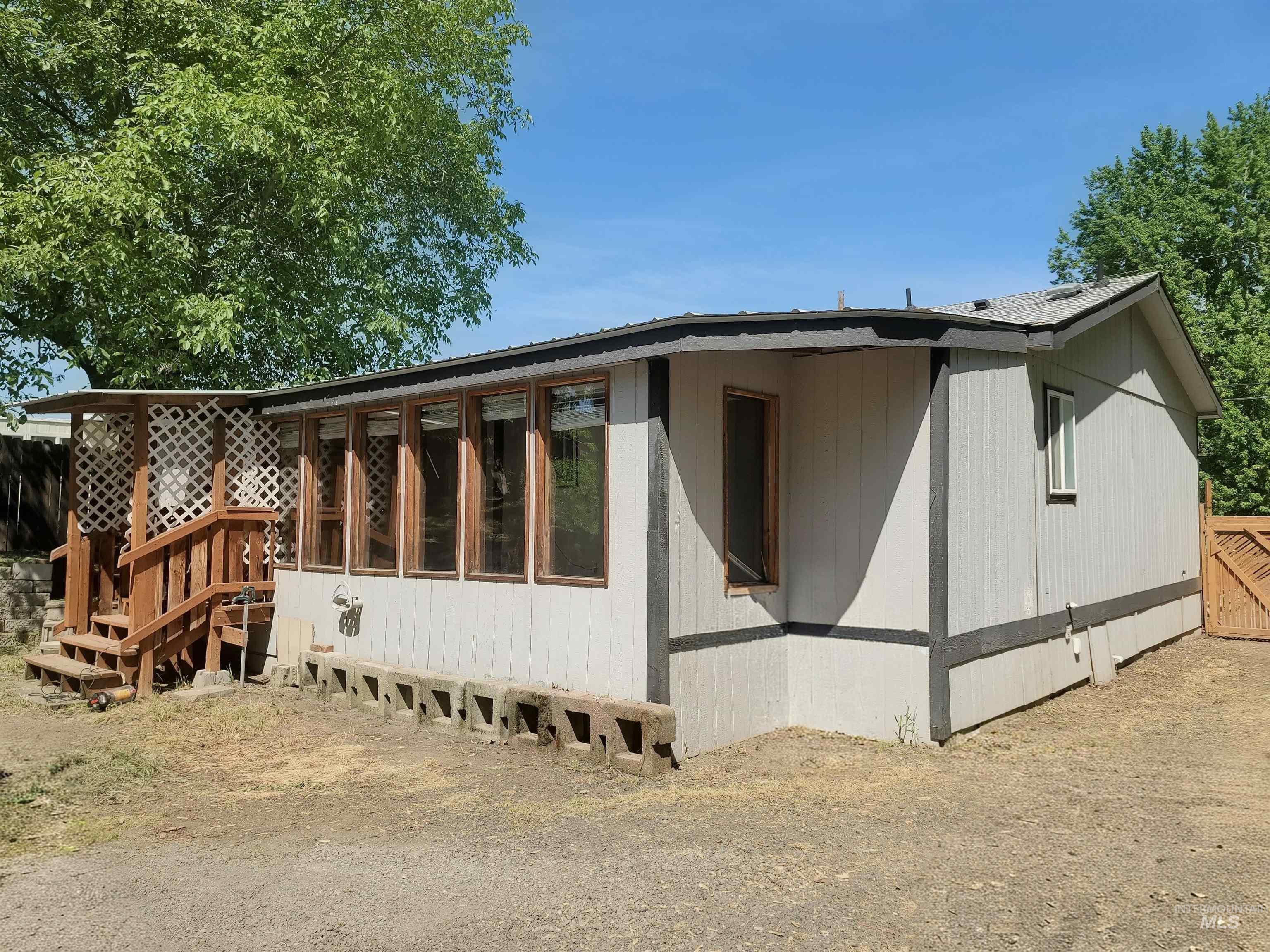 1429 Maple St., Clarkston, Washington 99403, 3 Bedrooms, 2 Bathrooms, Residential For Sale, Price $289,700, 98984818