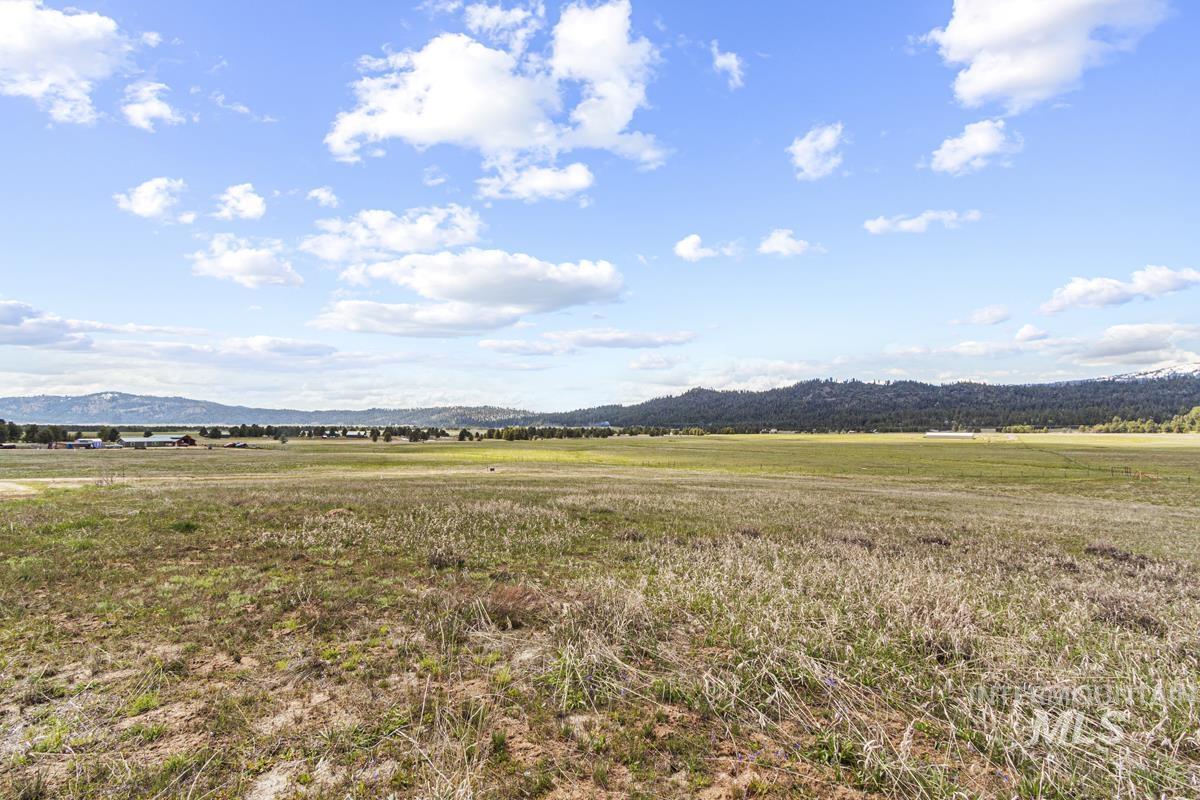 32 Philadelphia Lane, Cascade, Idaho 83611, Land For Sale, Price $159,900, 98984820