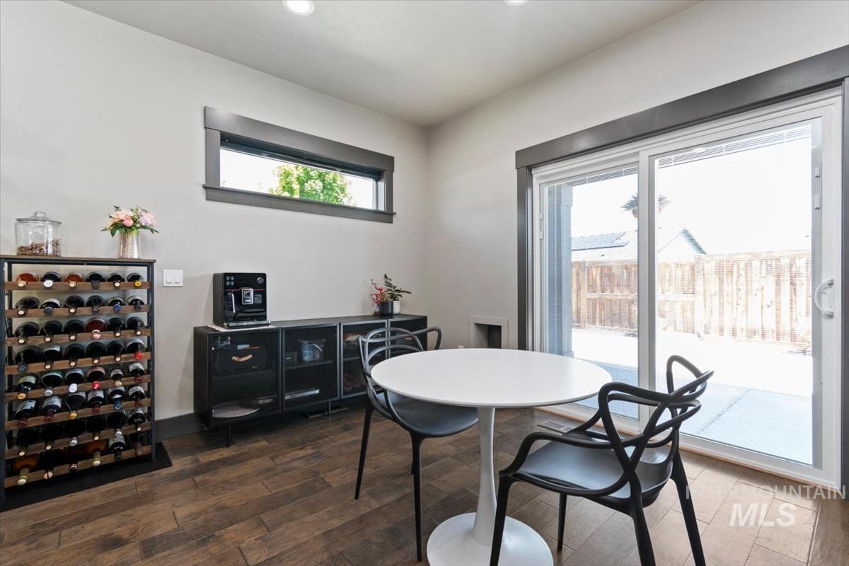 10866 W Alfina Dr, Boise, Idaho 83709-6515, 3 Bedrooms, 2 Bathrooms, Residential For Sale, Price $569,000, 98984825