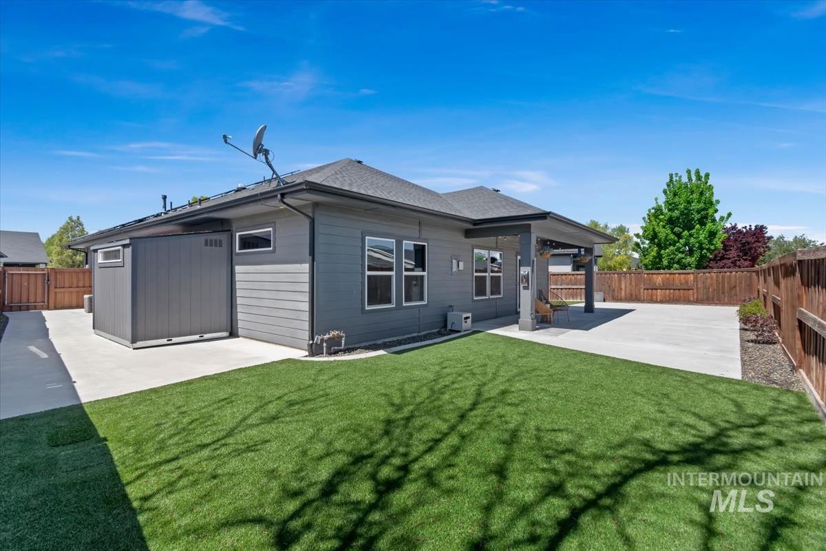 10866 W Alfina Dr, Boise, Idaho 83709-6515, 3 Bedrooms, 2 Bathrooms, Residential For Sale, Price $569,000, 98984825