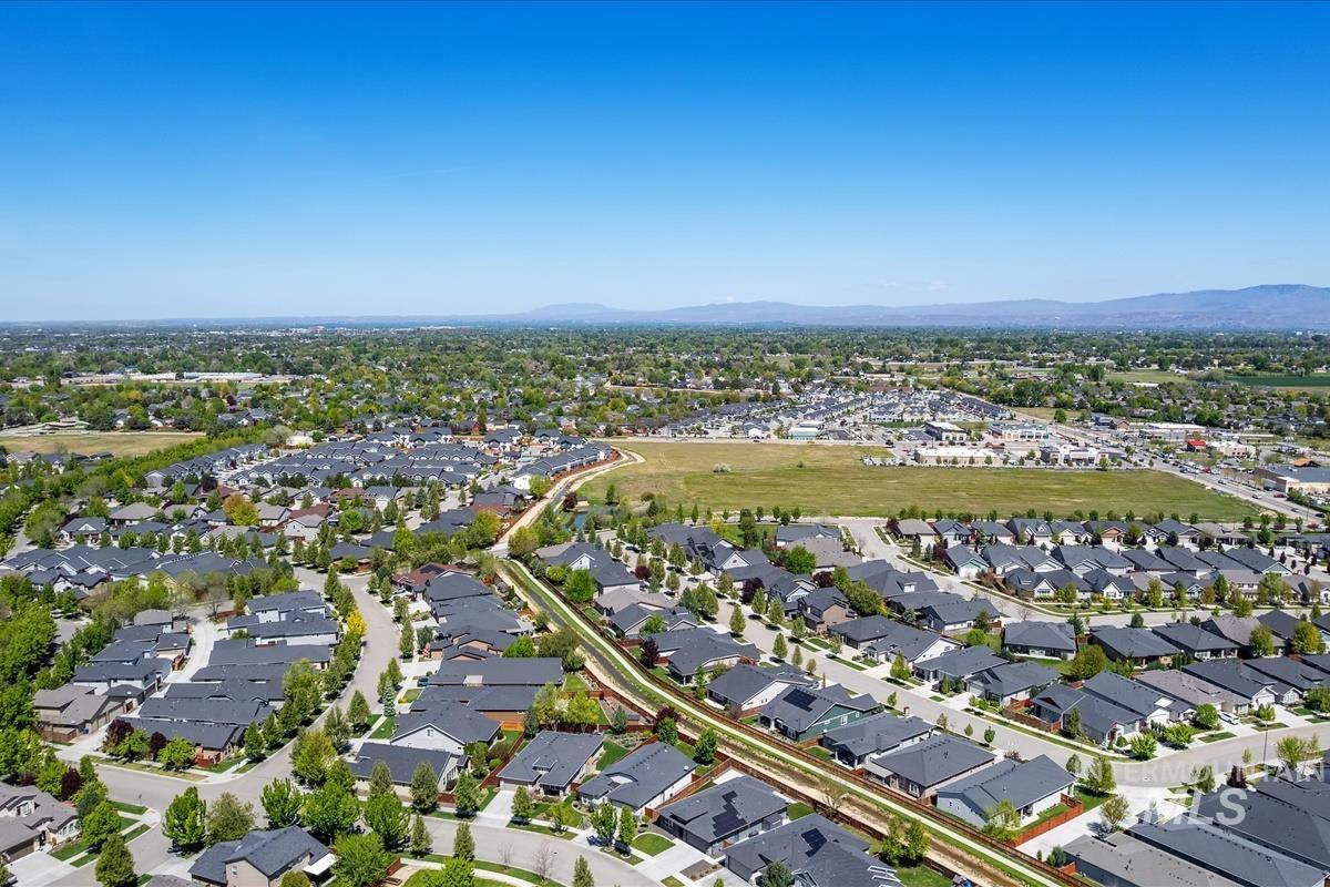 10866 W Alfina Dr, Boise, Idaho 83709-6515, 3 Bedrooms, 2 Bathrooms, Residential For Sale, Price $569,000, 98984825