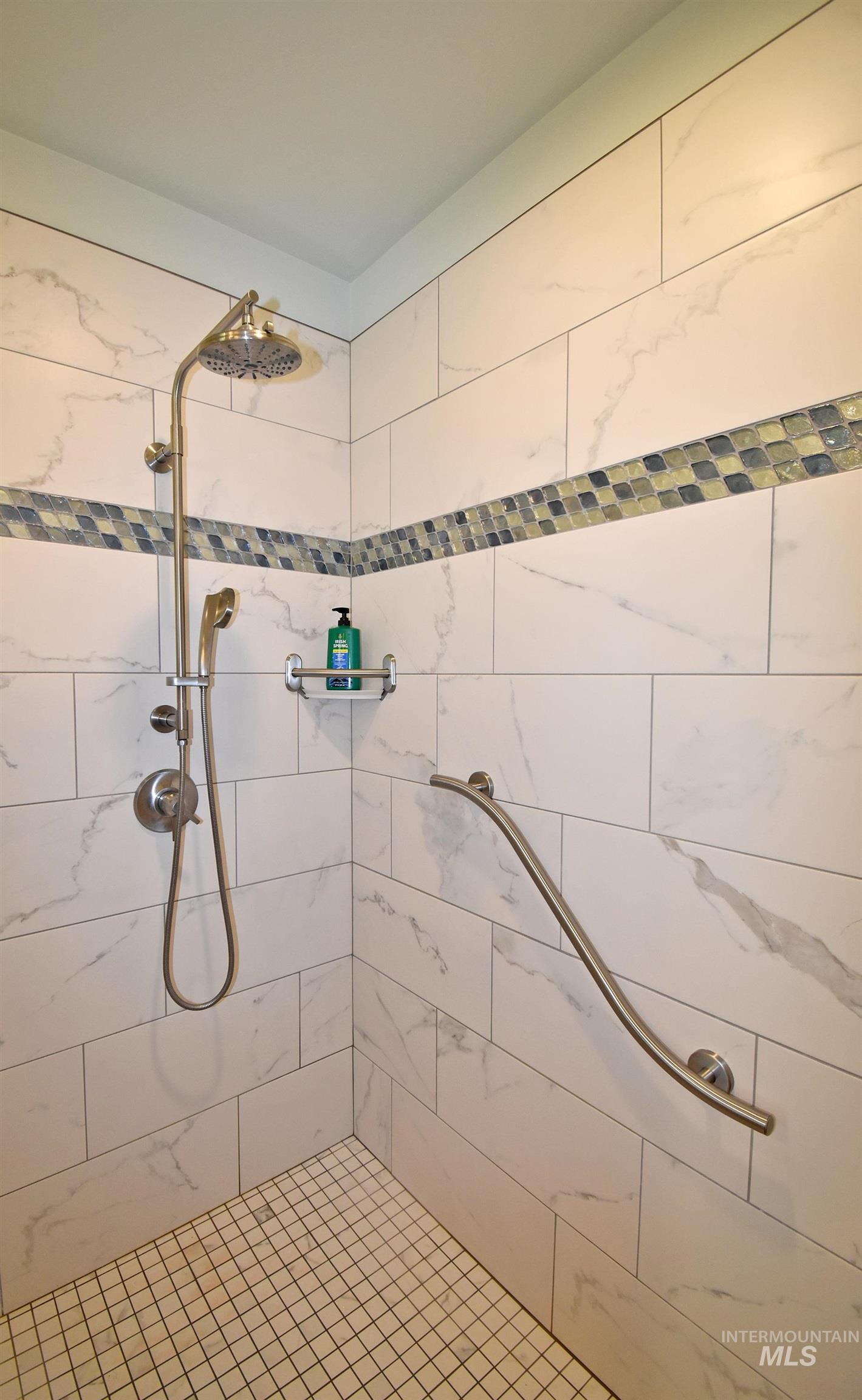2550 Westridge Court, Clarkston, Washington 99403, 3 Bedrooms, 2 Bathrooms, Residential For Sale, Price $569,000, 98984834