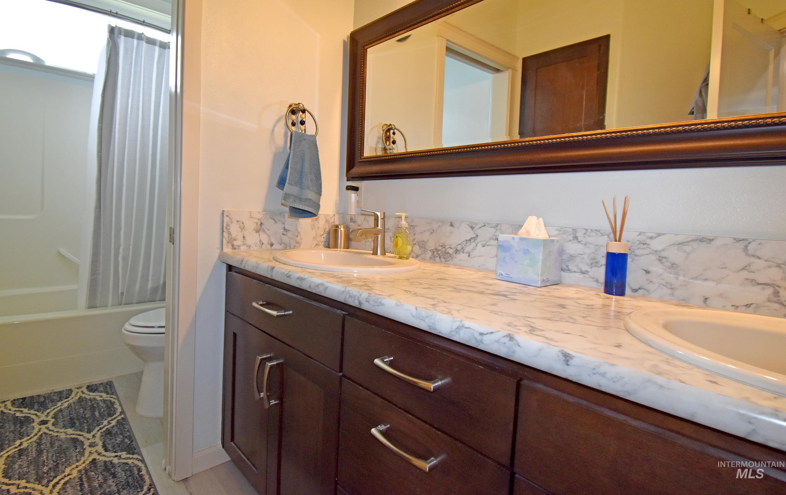 2550 Westridge Court, Clarkston, Washington 99403, 3 Bedrooms, 2 Bathrooms, Residential For Sale, Price $569,000, 98984834