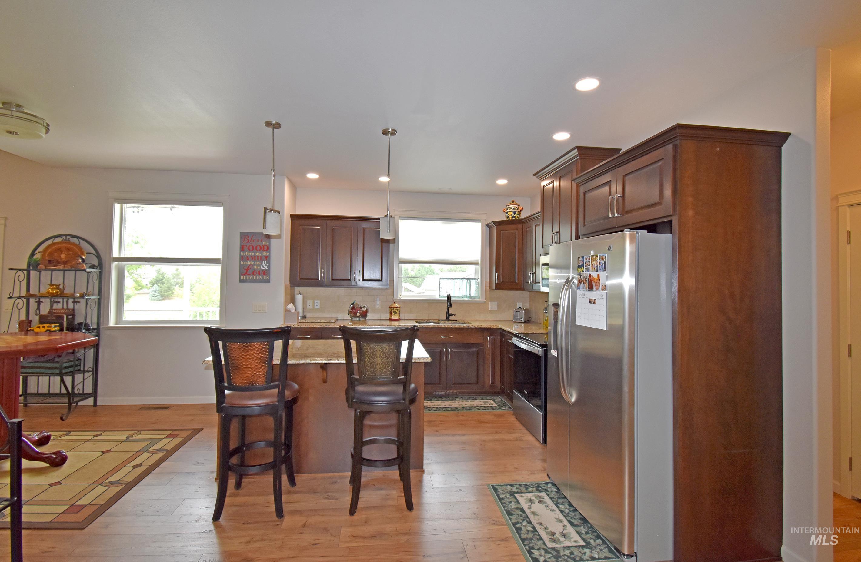 2550 Westridge Court, Clarkston, Washington 99403, 3 Bedrooms, 2 Bathrooms, Residential For Sale, Price $569,000, 98984834
