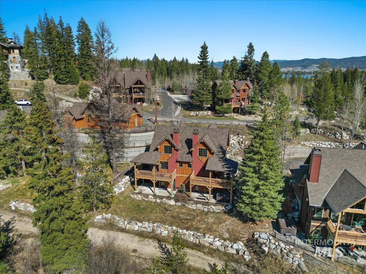 67 Golden Bar Ct, Donnelly, Idaho 83615, 2 Bedrooms, 3 Bathrooms, Residential For Sale, Price $1,185,000, 98984835