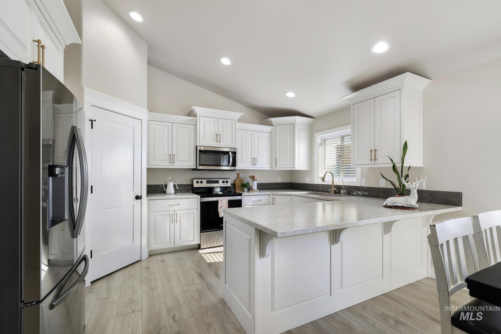 1836 Gage Ave., Twin Falls, Idaho 83301, 3 Bedrooms, 2 Bathrooms, Residential For Sale, Price $405,000, 98984836