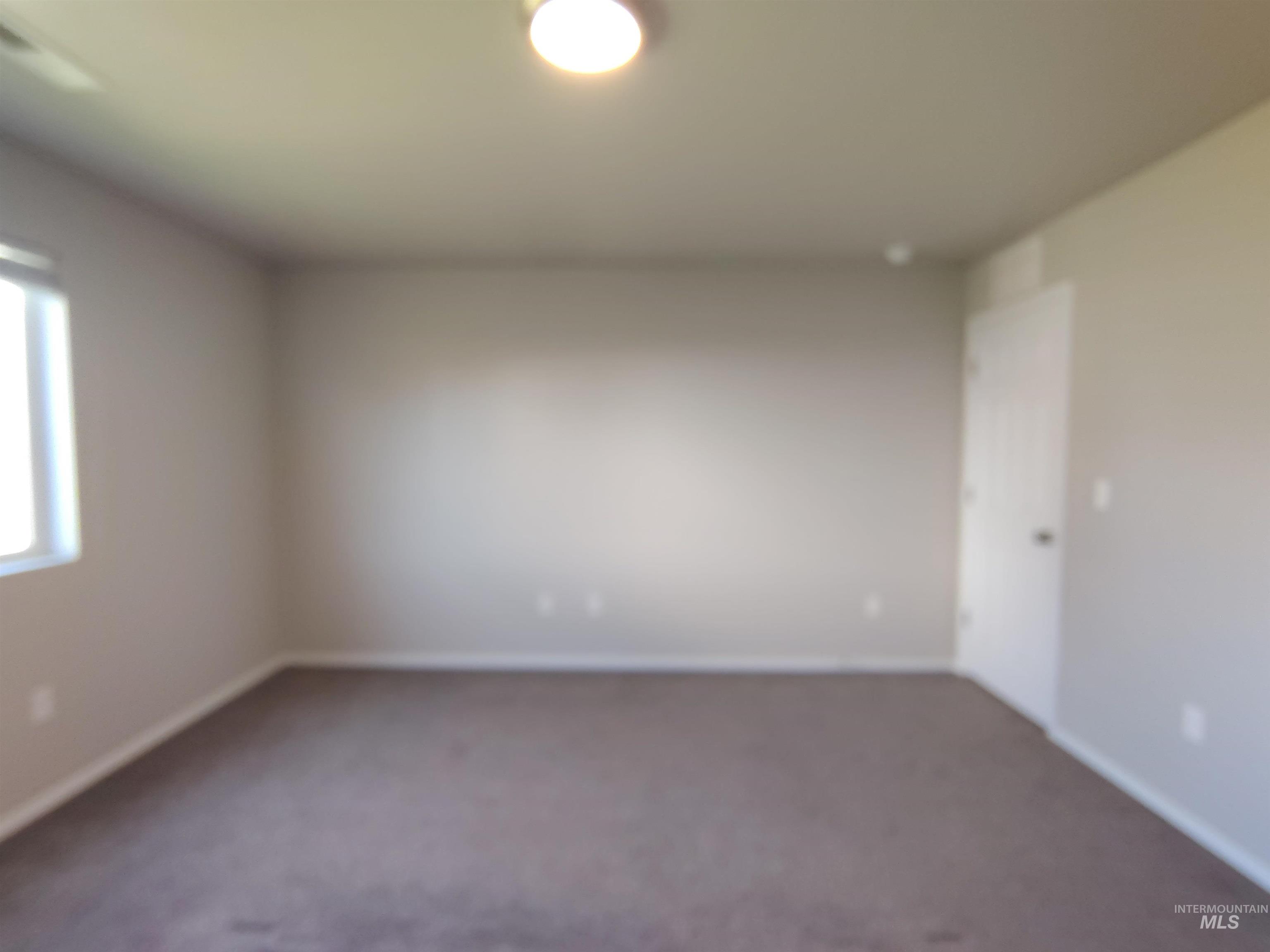 890 SW Crested St, Mountain Home, Idaho 83647-2630, 3 Bedrooms, 2 Bathrooms, Residential For Sale, Price $260,000, 98984838