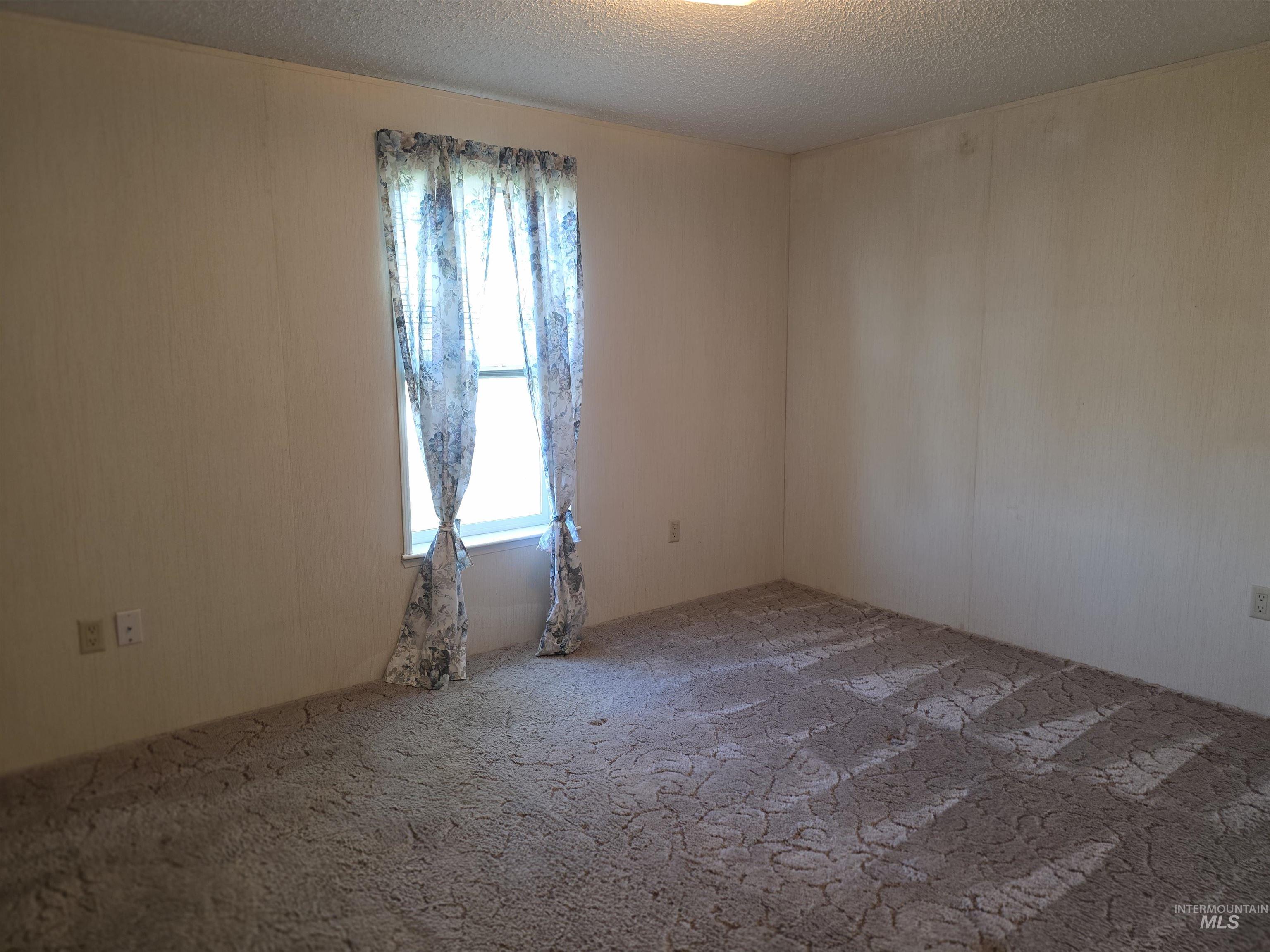 337 W 300 S, Burley, Idaho 83318, 3 Bedrooms, 2 Bathrooms, Residential For Sale, Price $360,000, 98984840