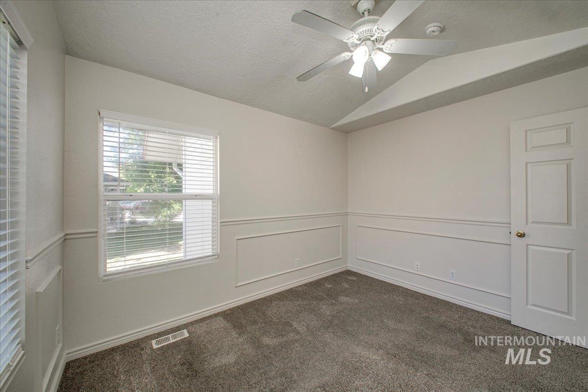 2119 W Roberts Ave, Nampa, Idaho 83651, 4 Bedrooms, 2 Bathrooms, Residential For Sale, Price $410,000, 98984844