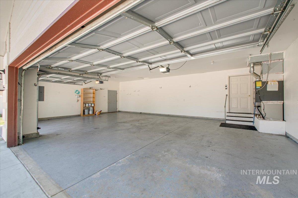 2119 W Roberts Ave, Nampa, Idaho 83651, 4 Bedrooms, 2 Bathrooms, Residential For Sale, Price $410,000, 98984844
