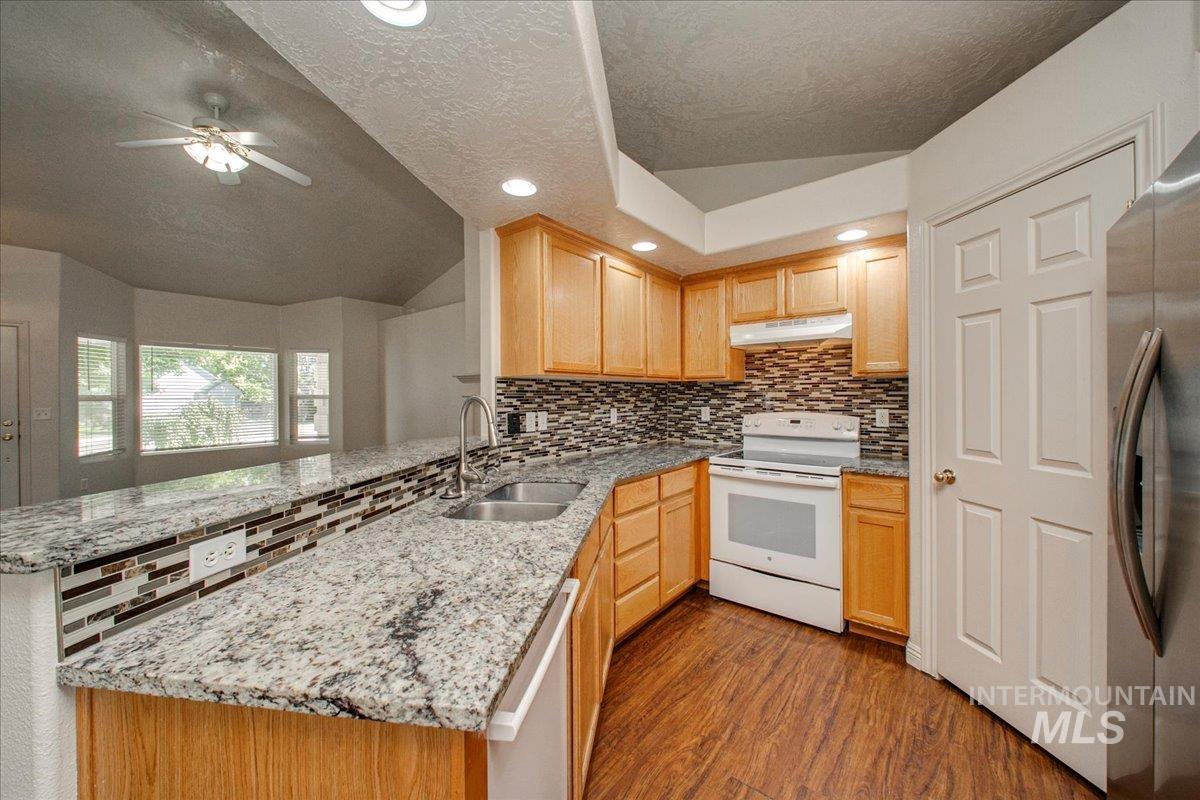 2119 W Roberts Ave, Nampa, Idaho 83651, 4 Bedrooms, 2 Bathrooms, Residential For Sale, Price $410,000, 98984844