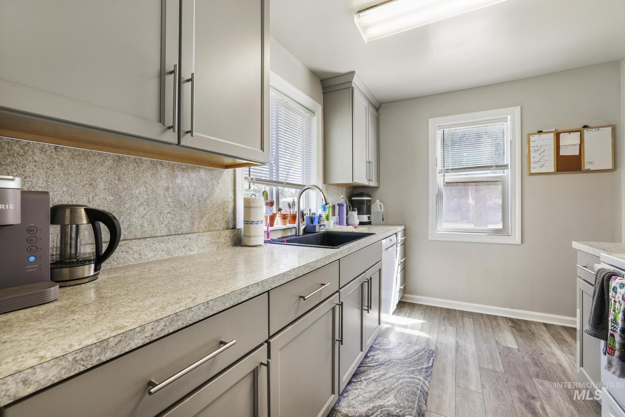 521 E Ave D, Jerome, Idaho 83338, 2 Bedrooms, 1 Bathroom, Residential For Sale, Price $265,000, 98984845