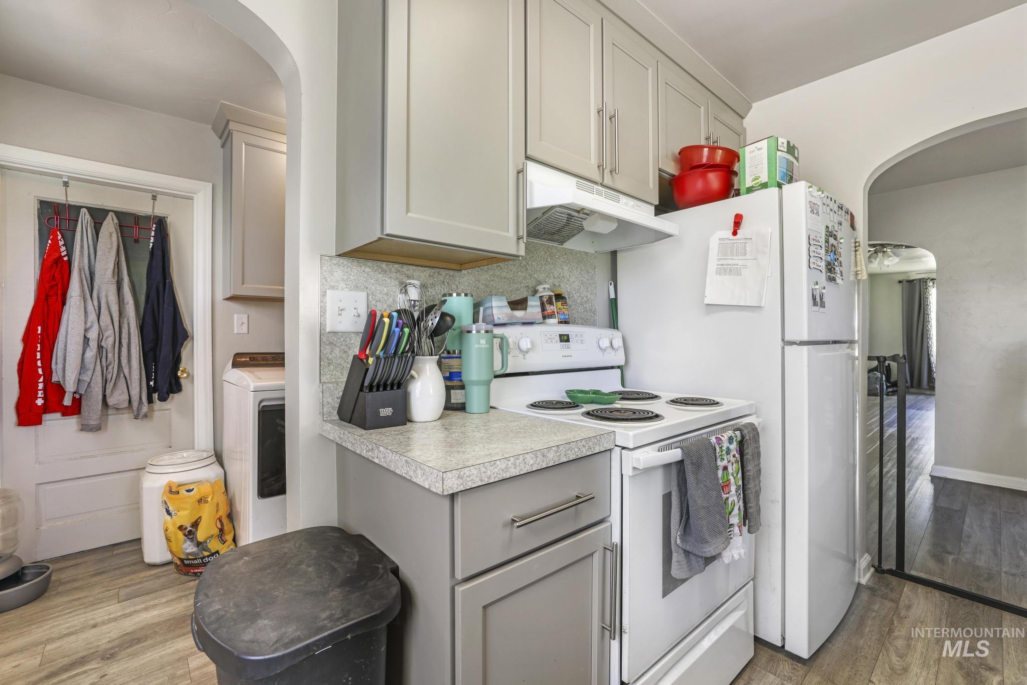 521 E Ave D, Jerome, Idaho 83338, 2 Bedrooms, 1 Bathroom, Residential For Sale, Price $265,000, 98984845
