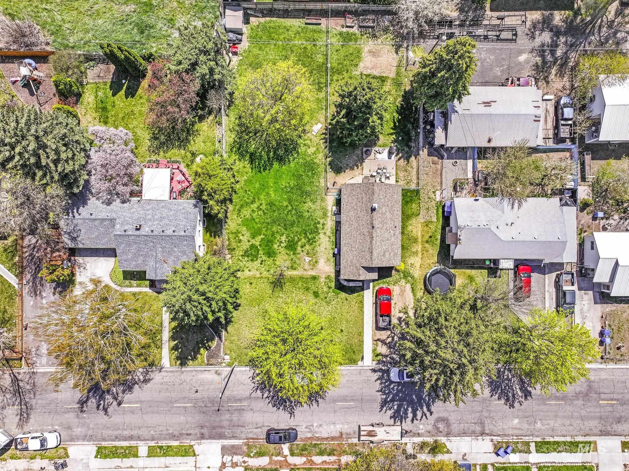 521 E Ave D, Jerome, Idaho 83338, 2 Bedrooms, 1 Bathroom, Residential For Sale, Price $265,000, 98984845