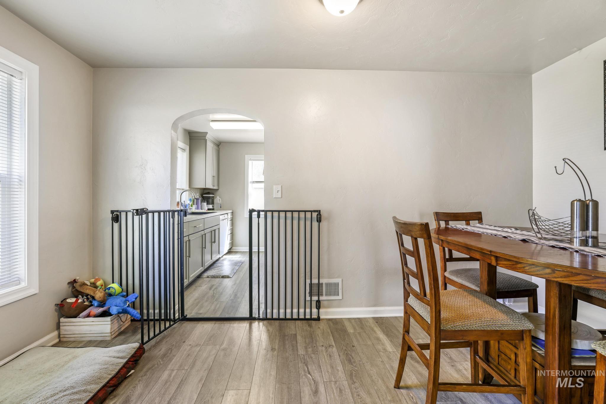 521 E Ave D, Jerome, Idaho 83338, 2 Bedrooms, 1 Bathroom, Residential For Sale, Price $265,000, 98984845