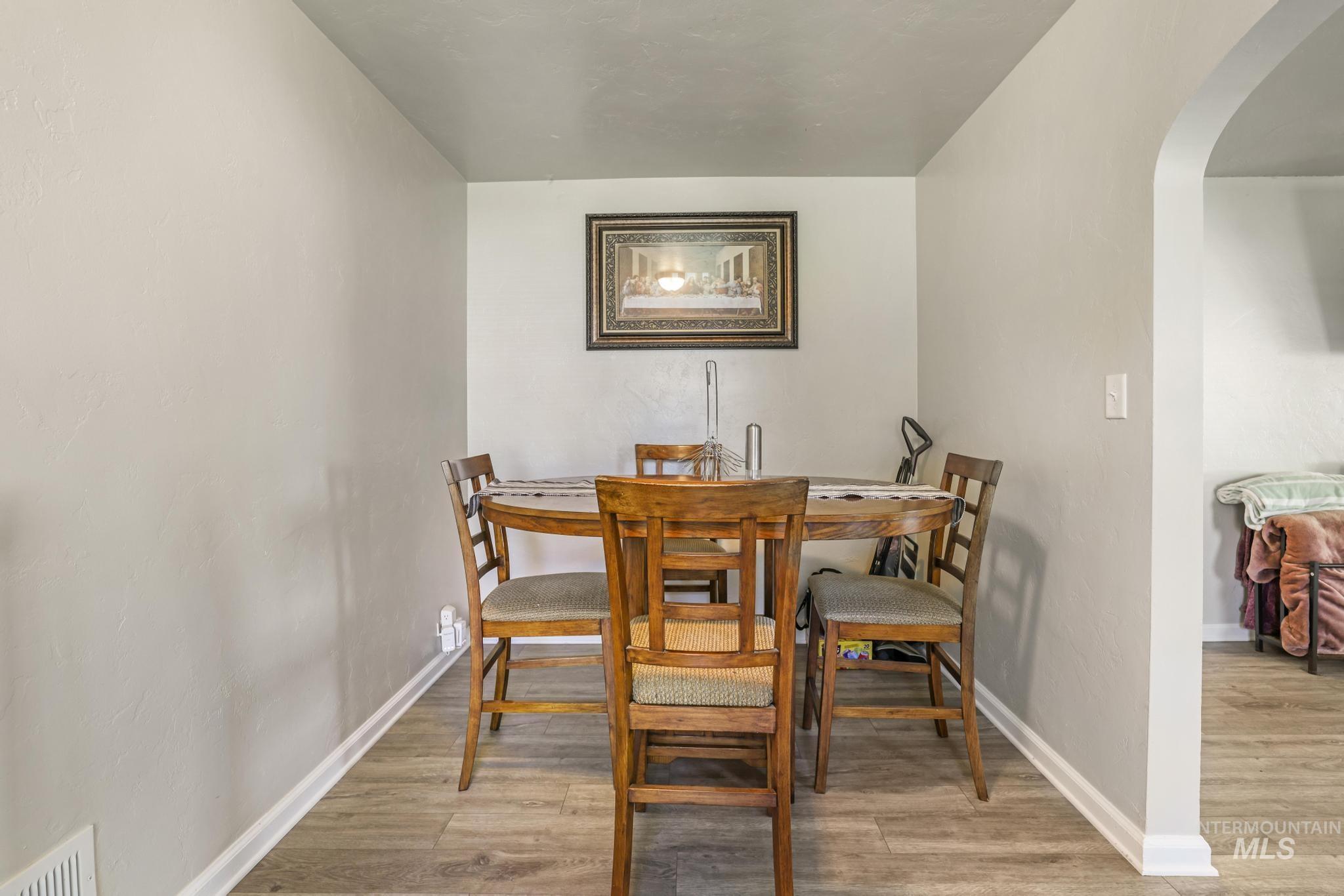 521 E Ave D, Jerome, Idaho 83338, 2 Bedrooms, 1 Bathroom, Residential For Sale, Price $265,000, 98984845