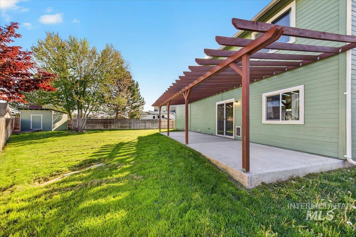 17095 N Freeman Ct, Nampa, Idaho 83687, 5 Bedrooms, 2.5 Bathrooms, Residential For Sale, Price $415,000, 98984847