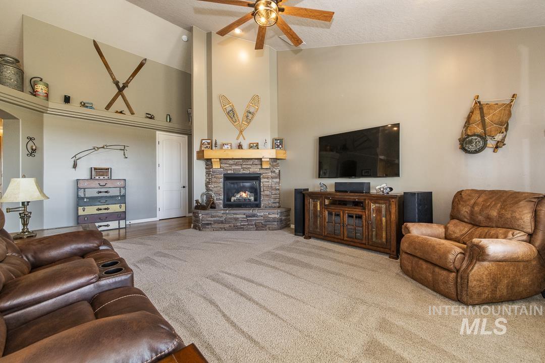 7063 Top Rim Way, Star, Idaho 83669, 3 Bedrooms, 2 Bathrooms, Residential For Sale, Price $1,200,000, 98984851