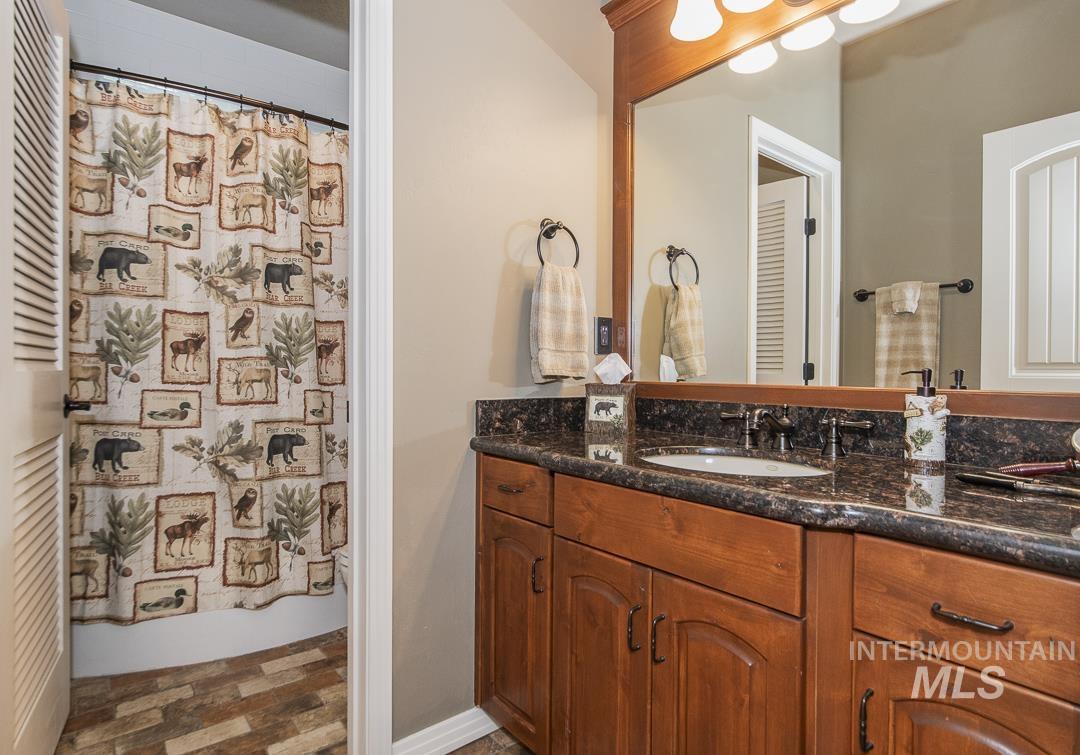 7063 Top Rim Way, Star, Idaho 83669, 3 Bedrooms, 2 Bathrooms, Residential For Sale, Price $1,200,000, 98984851