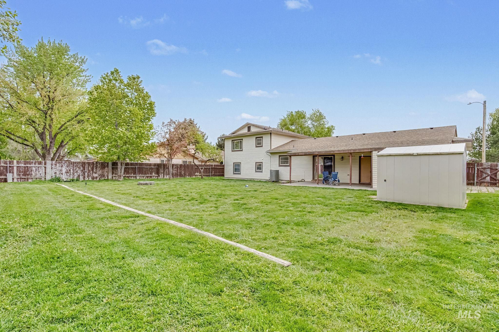 820 W 12th S., Mountain Home, Idaho 83647, 4 Bedrooms, 2.5 Bathrooms, Residential For Sale, Price $374,990, 98984855