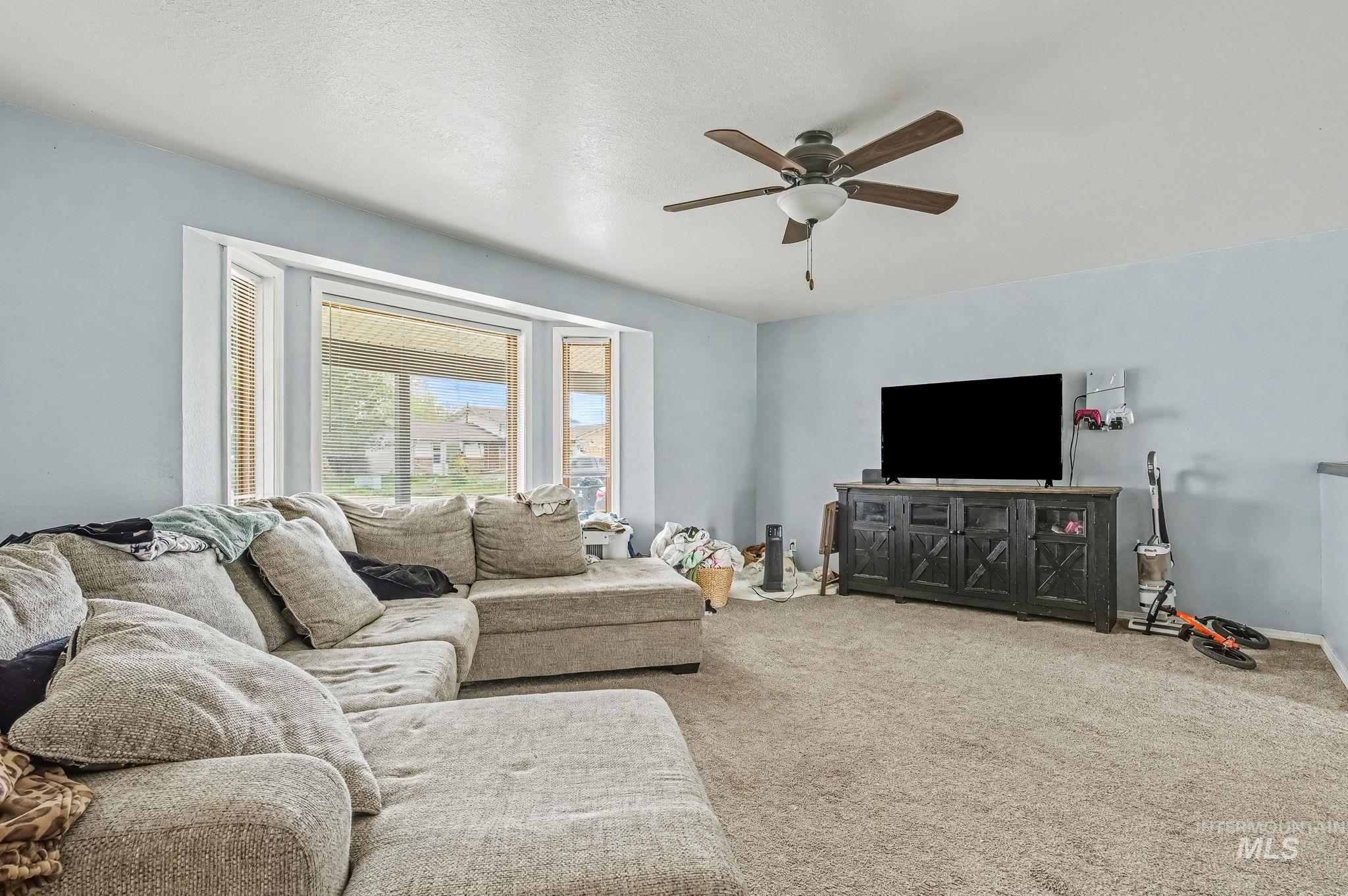 820 W 12th S., Mountain Home, Idaho 83647, 4 Bedrooms, 2.5 Bathrooms, Residential For Sale, Price $374,990, 98984855