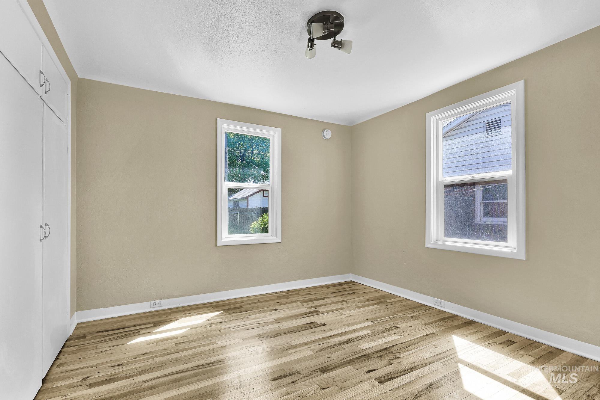 4813 W Edson, Boise, Idaho 83705, 2 Bedrooms, 1 Bathroom, Residential For Sale, Price $365,000, 98984856