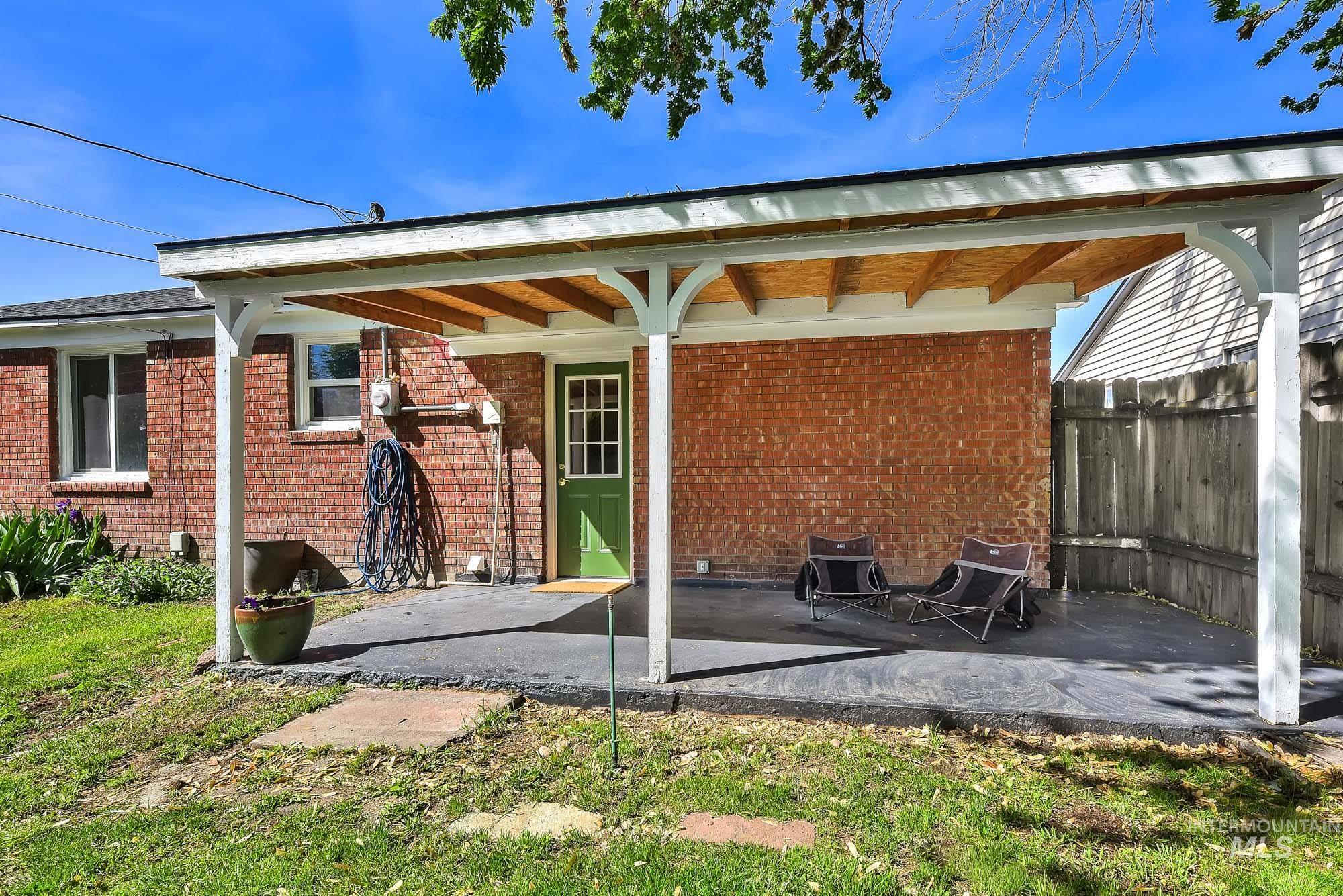 4813 W Edson, Boise, Idaho 83705, 2 Bedrooms, 1 Bathroom, Residential For Sale, Price $365,000, 98984856