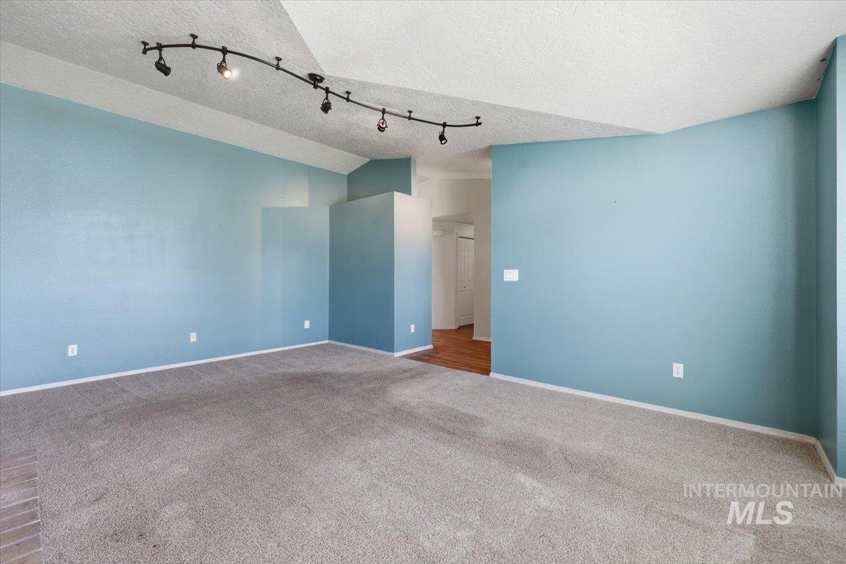 730 W Sunwood Ct, Kuna, Idaho 83634-2345, 3 Bedrooms, 2 Bathrooms, Residential For Sale, Price $365,000, 98984857
