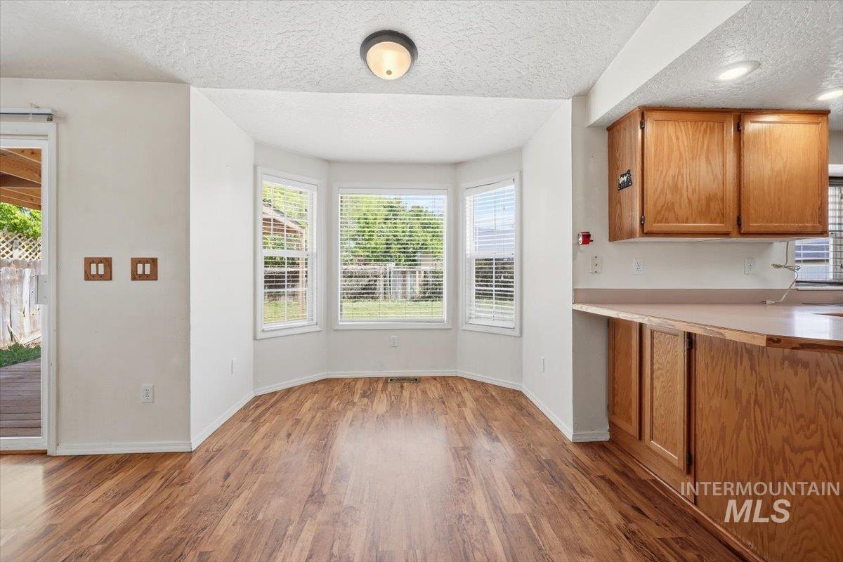 730 W Sunwood Ct, Kuna, Idaho 83634-2345, 3 Bedrooms, 2 Bathrooms, Residential For Sale, Price $365,000, 98984857