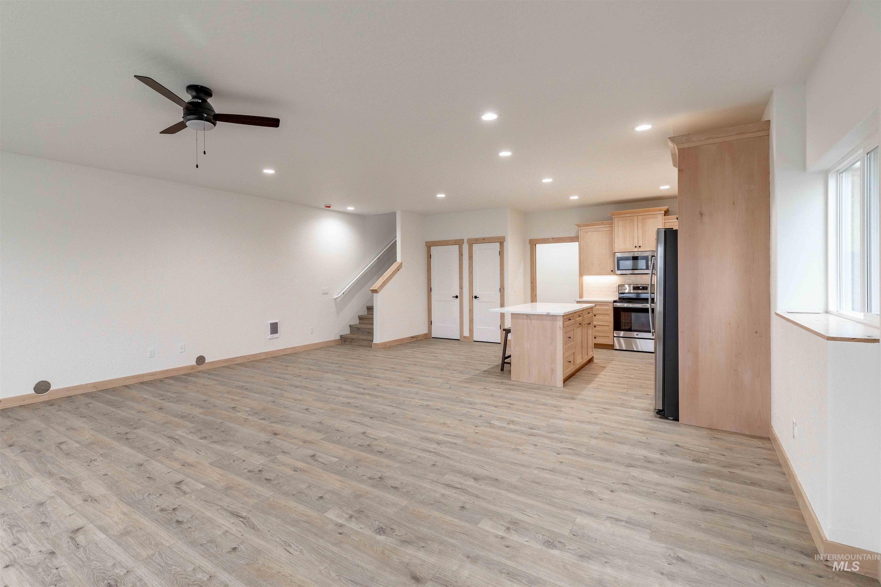 1215 Edington Ave, Moscow, Idaho 83834, 3 Bedrooms, 3 Bathrooms, Residential For Sale, Price $475,000,MLS 98984866