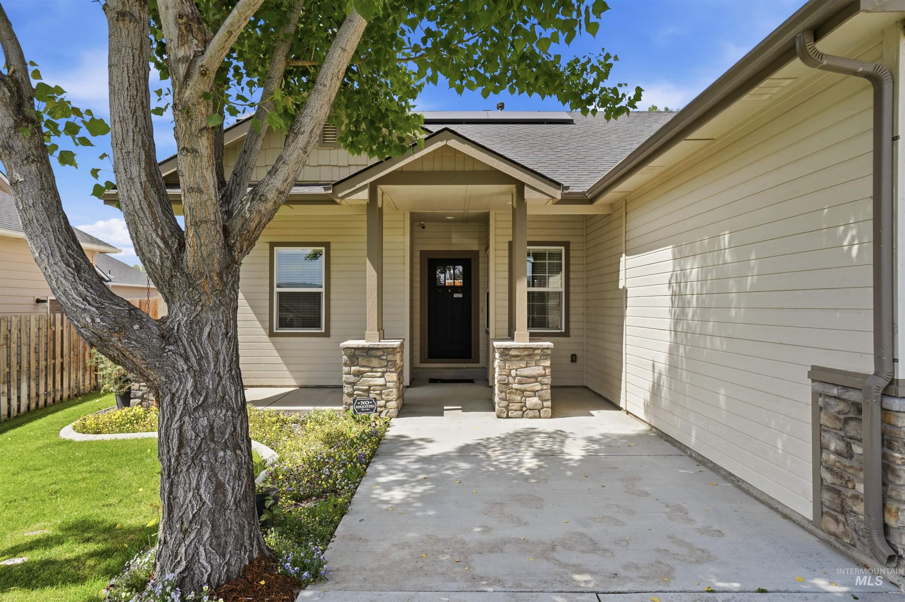 533 Morning Dove Way, Marsing, Idaho 83639, 3 Bedrooms, 2 Bathrooms, Residential For Sale, Price $442,000, 98984869
