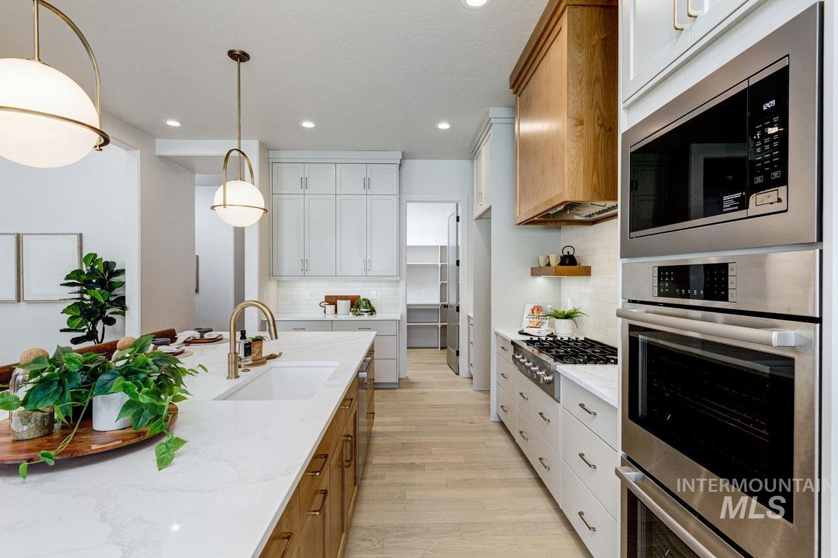 14227 N Hornbill Way, Boise, Idaho 83714, 3 Bedrooms, 2.5 Bathrooms, Residential For Sale, Price $1,299,900,MLS 98984870