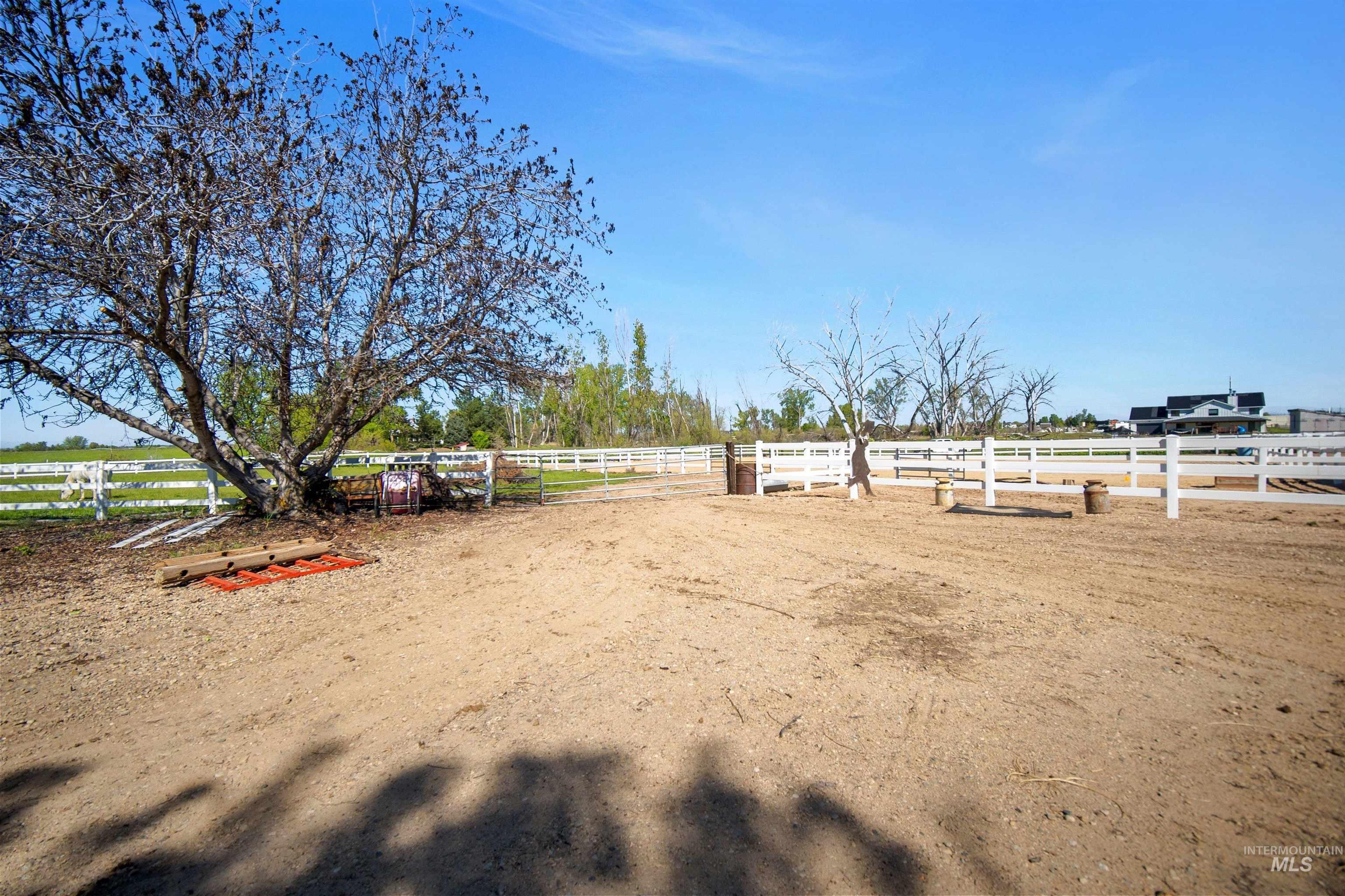 6144 E Deer Flat Road, Kuna, Idaho 83634, 3 Bedrooms, 2.5 Bathrooms, Residential For Sale, Price $1,100,000,MLS 98984875