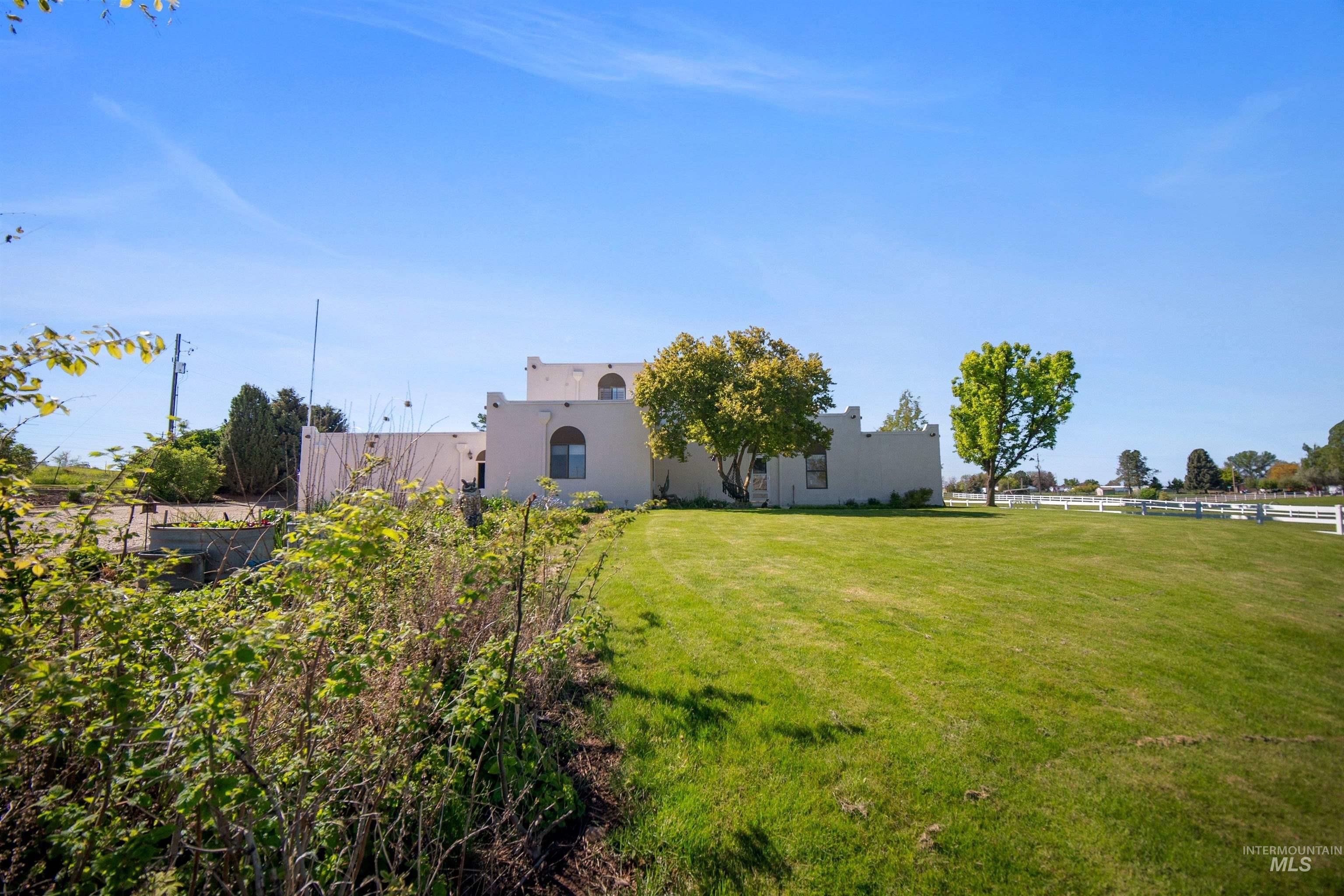 6144 E Deer Flat Road, Kuna, Idaho 83634, 3 Bedrooms, 2.5 Bathrooms, Residential For Sale, Price $1,100,000,MLS 98984875