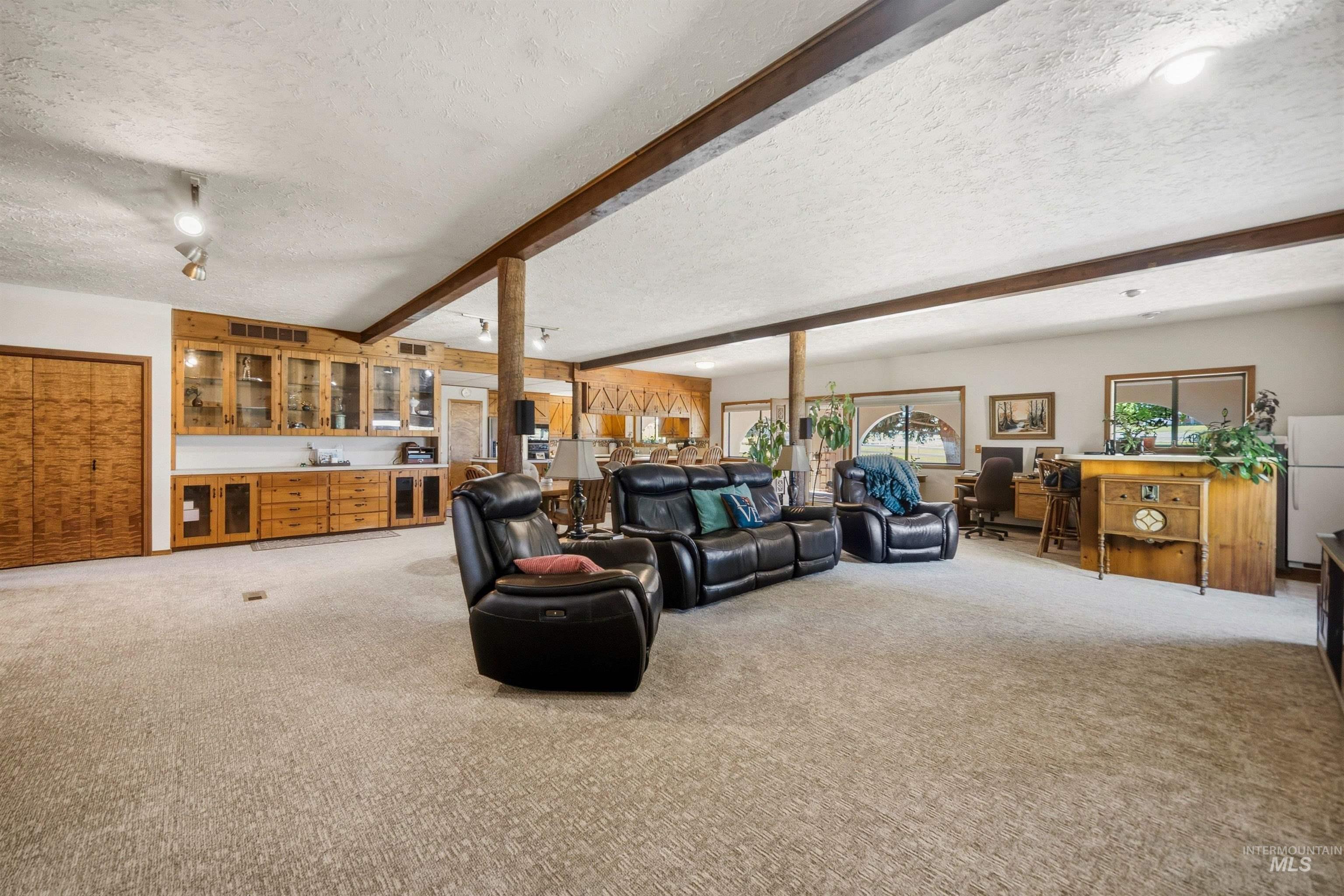 6144 E Deer Flat Road, Kuna, Idaho 83634, 3 Bedrooms, 2.5 Bathrooms, Residential For Sale, Price $1,100,000,MLS 98984875