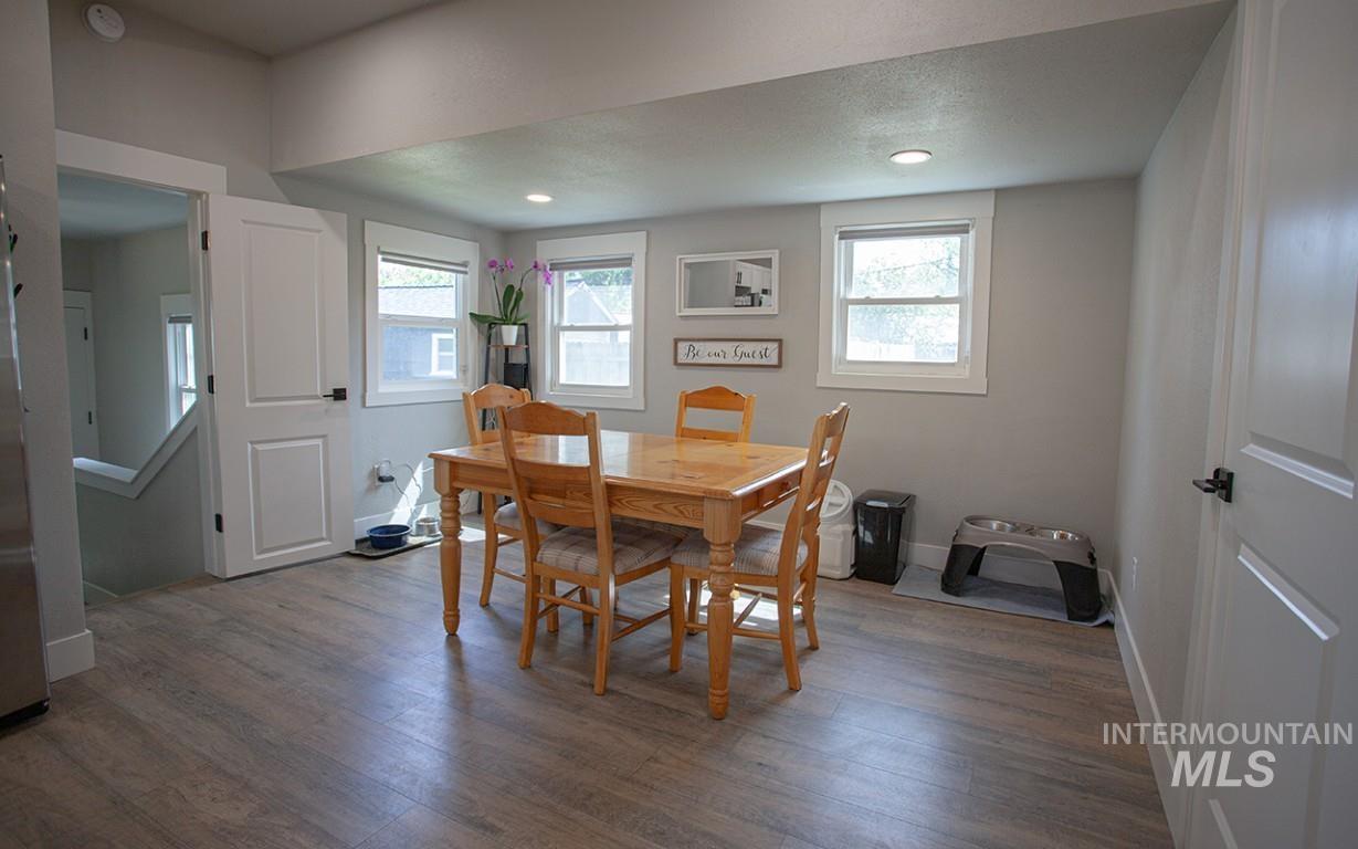 4800 W Franklin Rd, Boise, Idaho 83705, 4 Bedrooms, 2 Bathrooms, Residential For Sale, Price $514,900,MLS 98984877