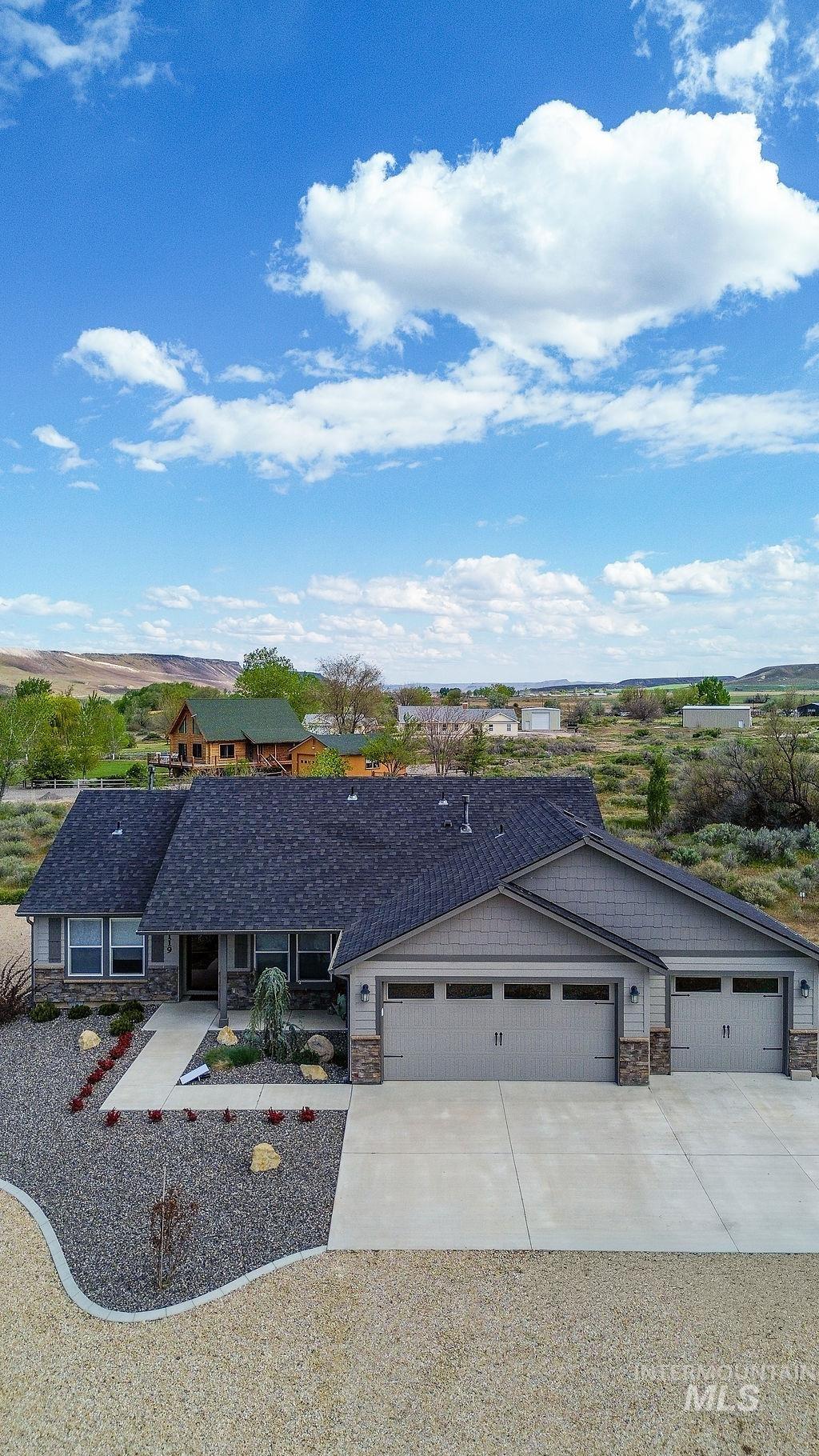 9119 Poplar Drive, Melba, Idaho 83641-4241, 3 Bedrooms, 2 Bathrooms, Residential For Sale, Price $749,999, 98984879