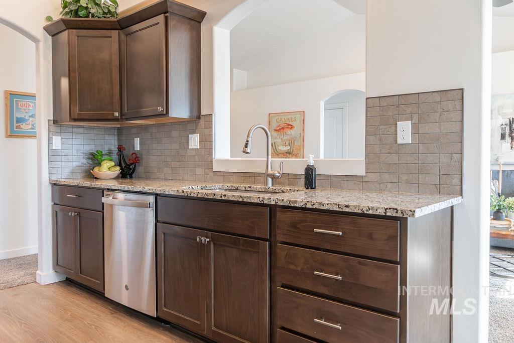 9119 Poplar Drive, Melba, Idaho 83641-4241, 3 Bedrooms, 2 Bathrooms, Residential For Sale, Price $749,999, 98984879