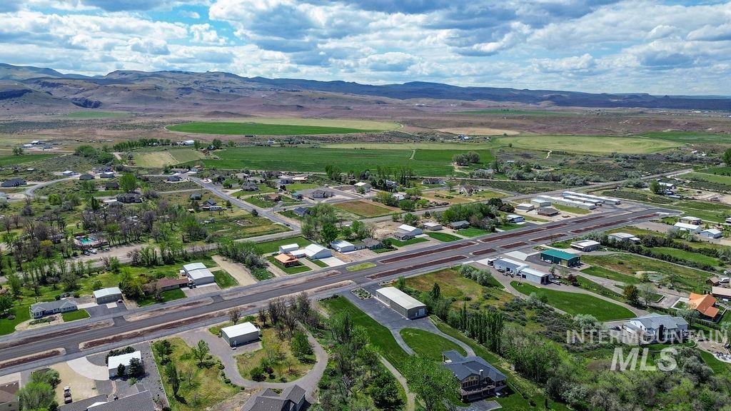9119 Poplar Drive, Melba, Idaho 83641-4241, 3 Bedrooms, 2 Bathrooms, Residential For Sale, Price $749,999, 98984879
