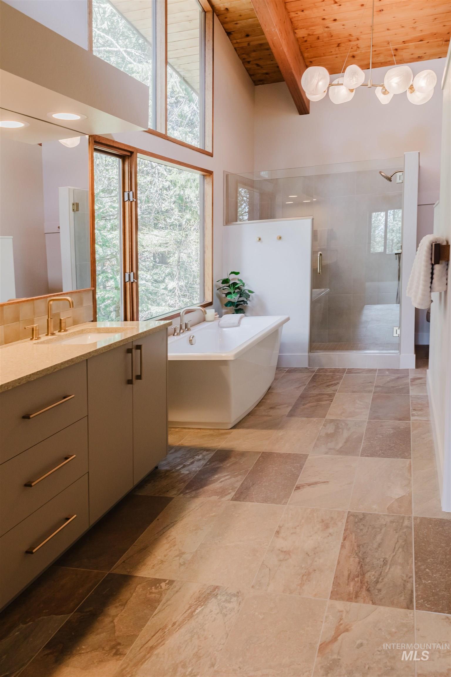136 Silver Fox Trail, McCall, Idaho 83638, 4 Bedrooms, 2.5 Bathrooms, Residential For Sale, Price $1,250,000,MLS 98984880