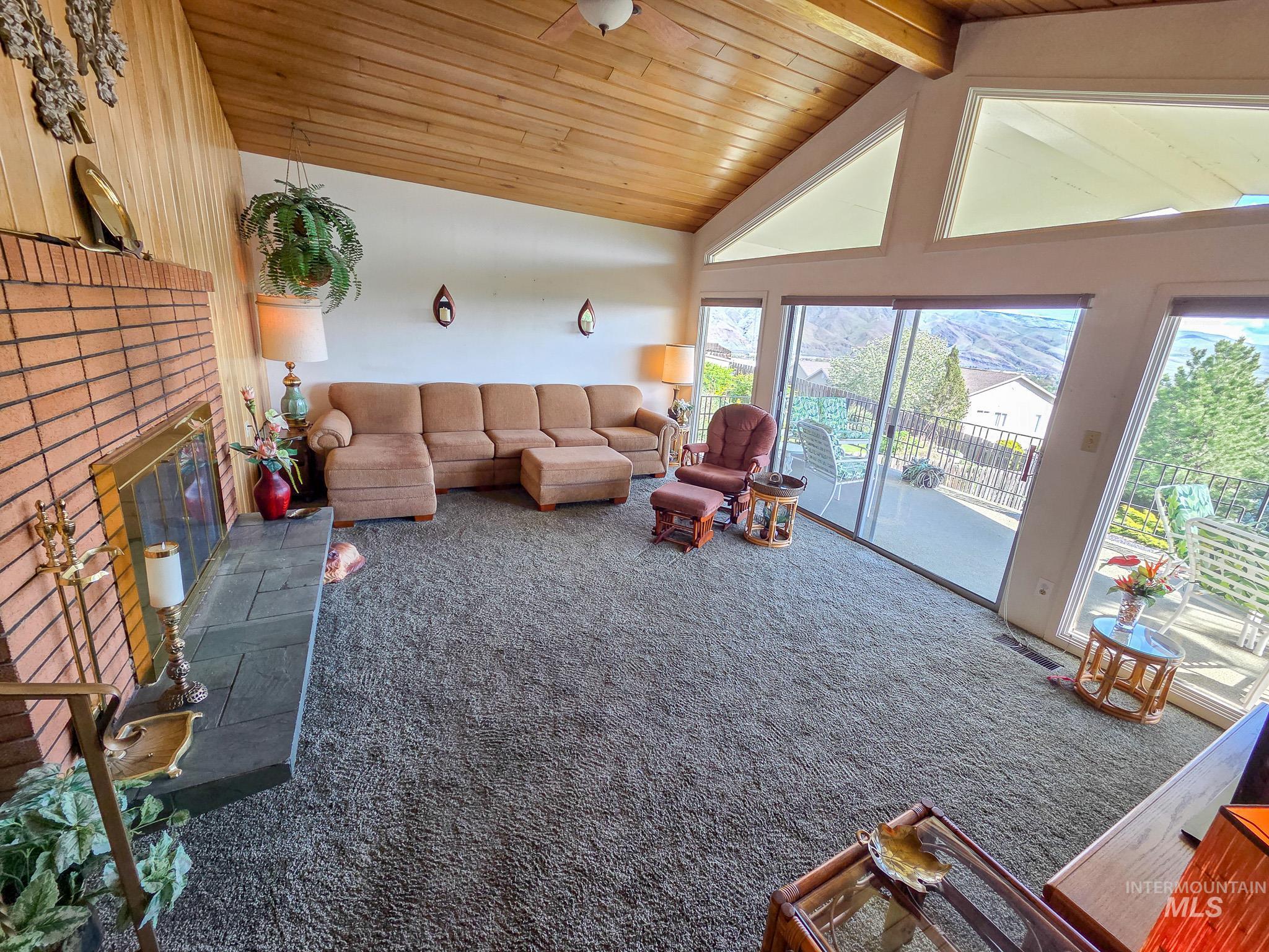 1808 Valleyview, Clarkston, Washington 99403, 3 Bedrooms, 3 Bathrooms, Residential For Sale, Price $439,000, 98984885