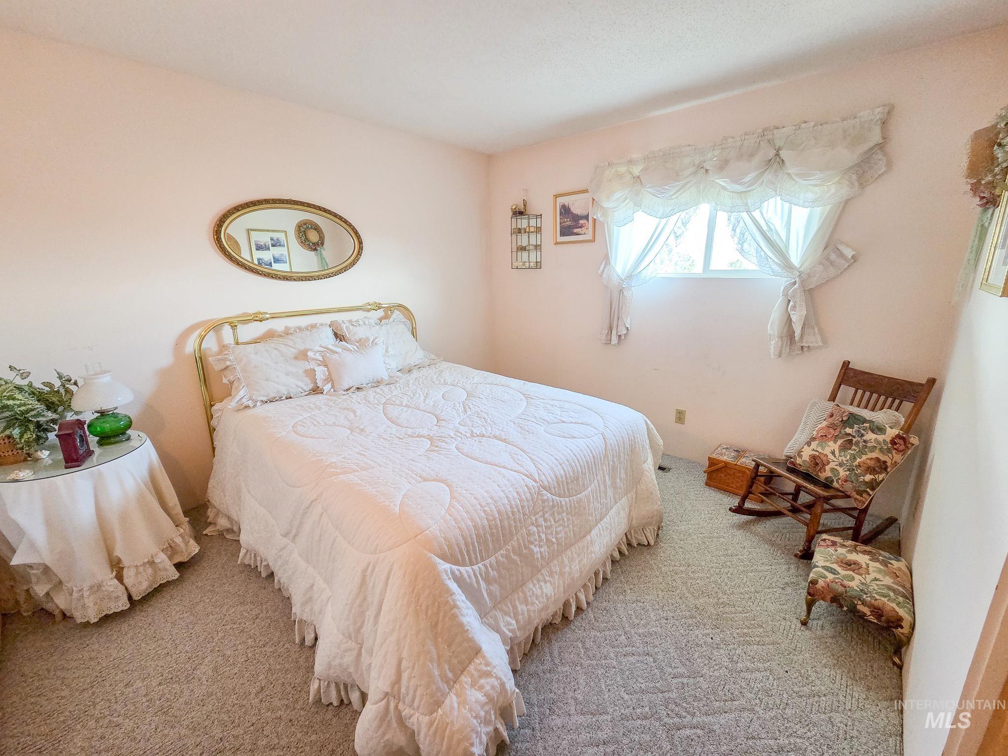1808 Valleyview, Clarkston, Washington 99403, 3 Bedrooms, 3 Bathrooms, Residential For Sale, Price $439,000, 98984885