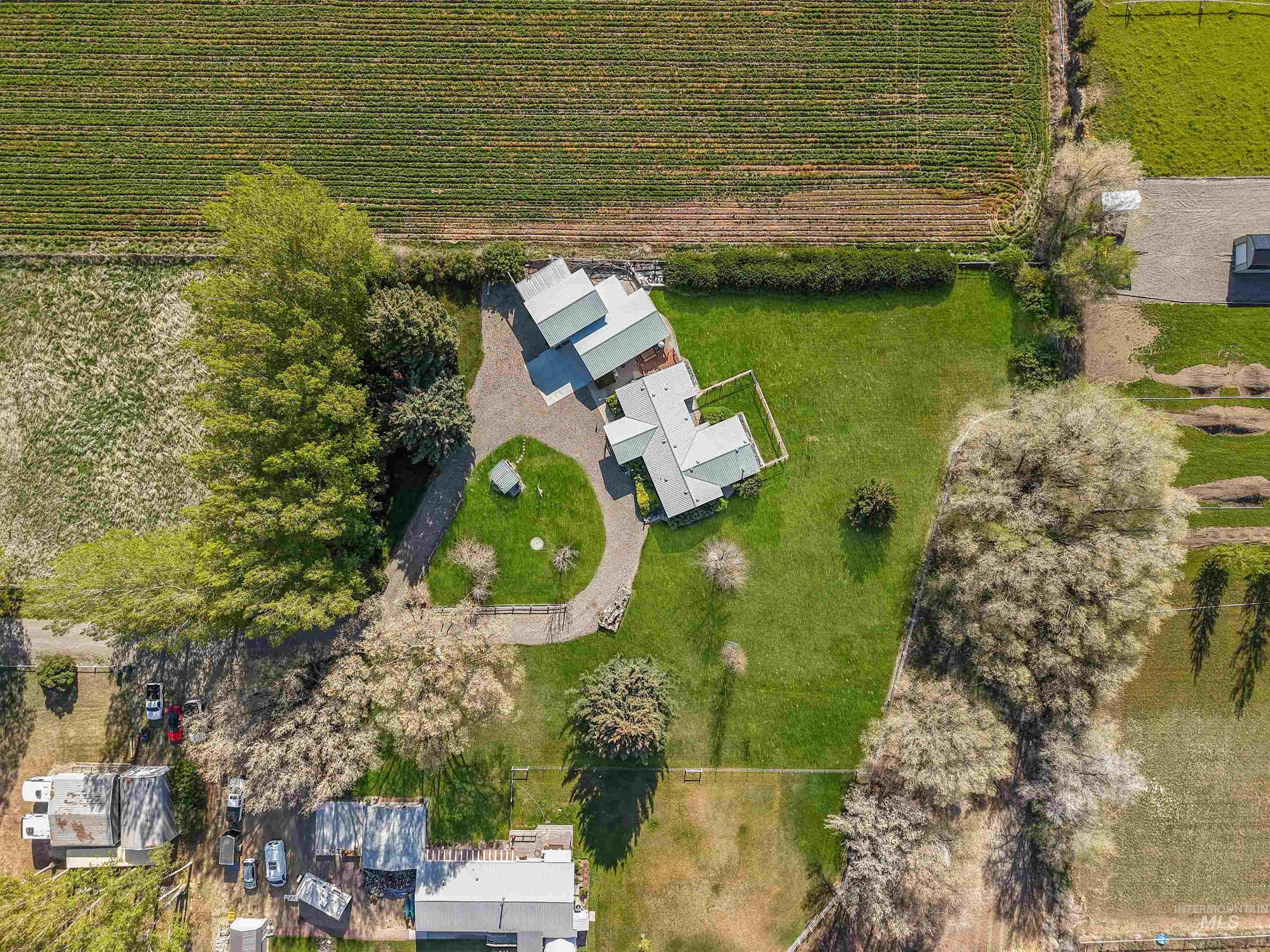 141 Hilltop Ct, Burley, Idaho 83318, 3 Bedrooms, 2 Bathrooms, Residential For Sale, Price $325,000,MLS 98984887