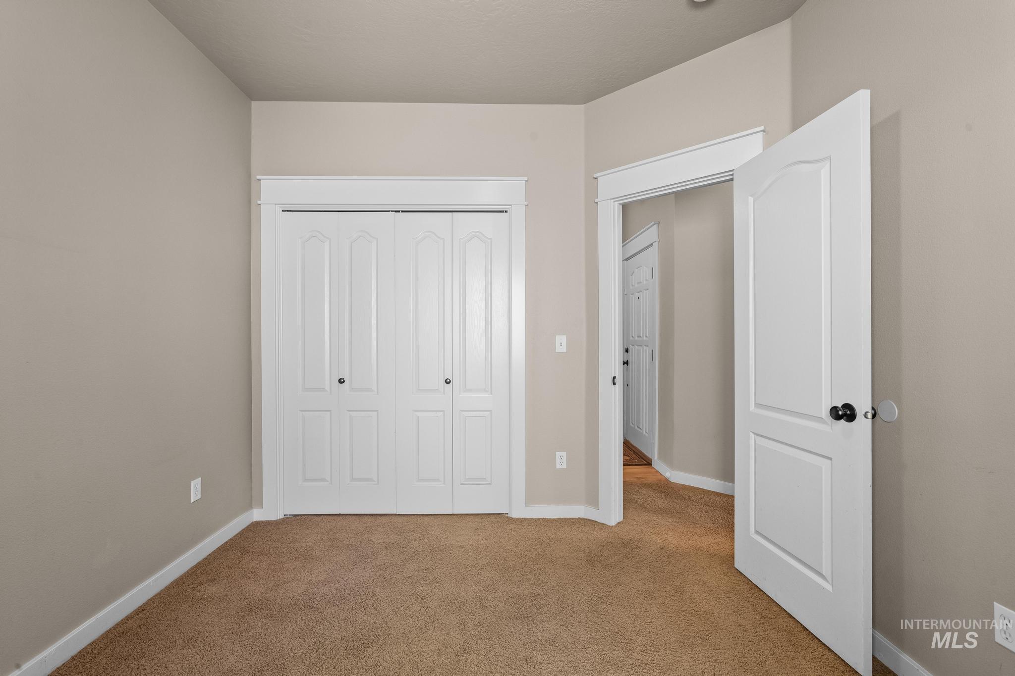 10664 Copper St, Nampa, Idaho 83687, 4 Bedrooms, 2 Bathrooms, Residential For Sale, Price $375,000,MLS 98984888