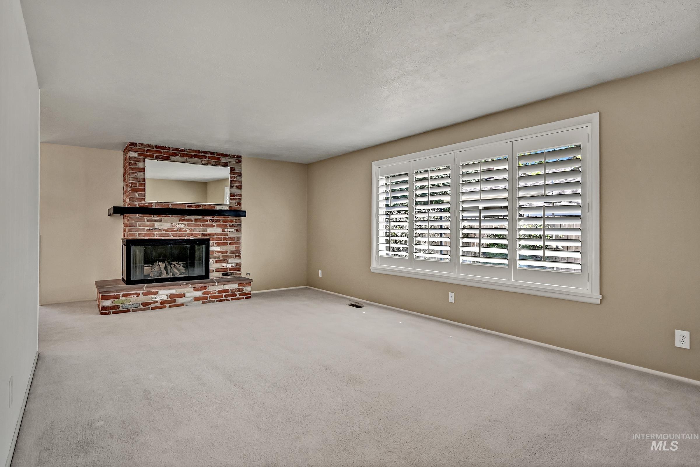 3520 N Rampart Street, Boise, Idaho 83704, 4 Bedrooms, 3 Bathrooms, Residential For Sale, Price $680,000,MLS 98984889
