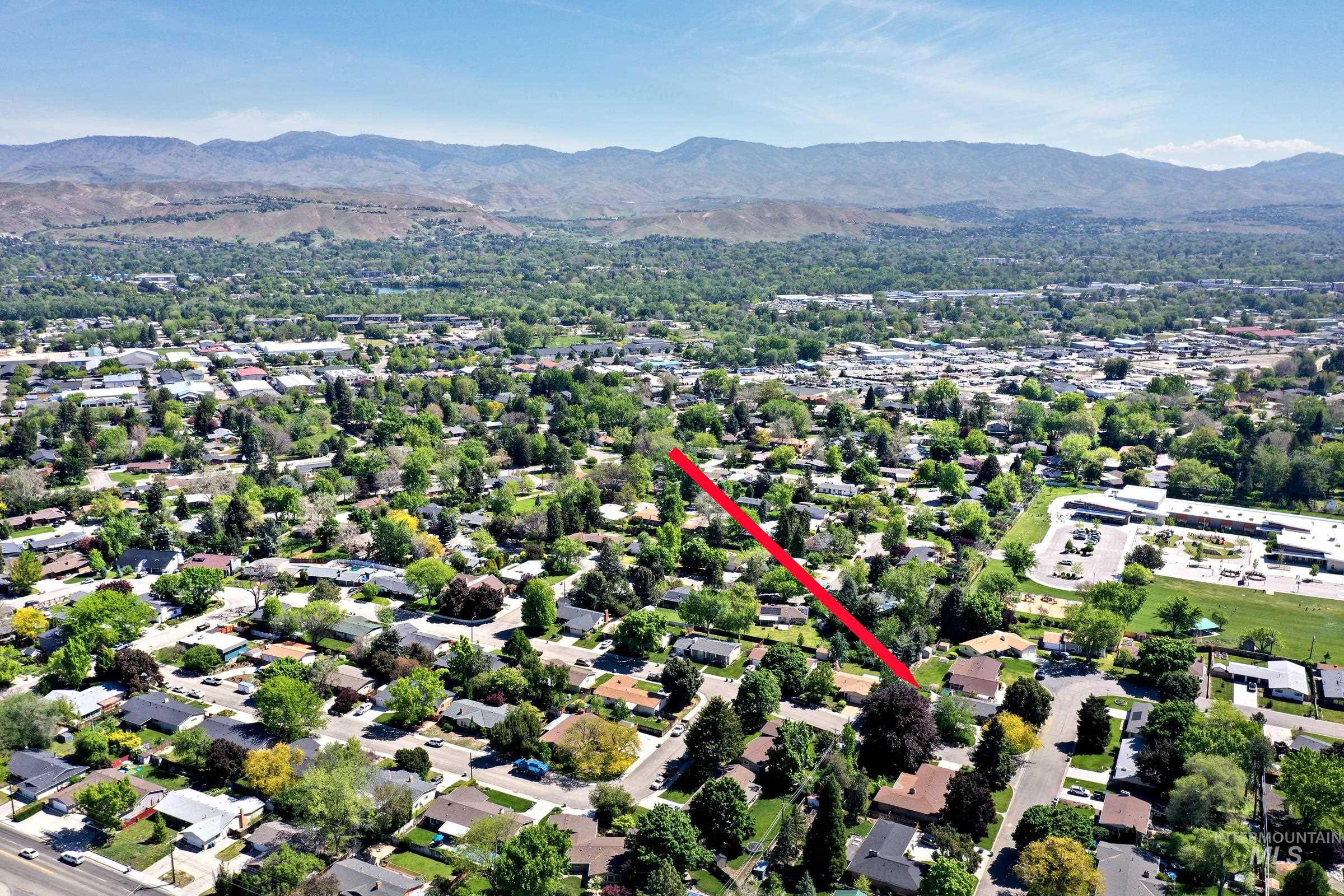 3520 N Rampart Street, Boise, Idaho 83704, 4 Bedrooms, 3 Bathrooms, Residential For Sale, Price $680,000,MLS 98984889