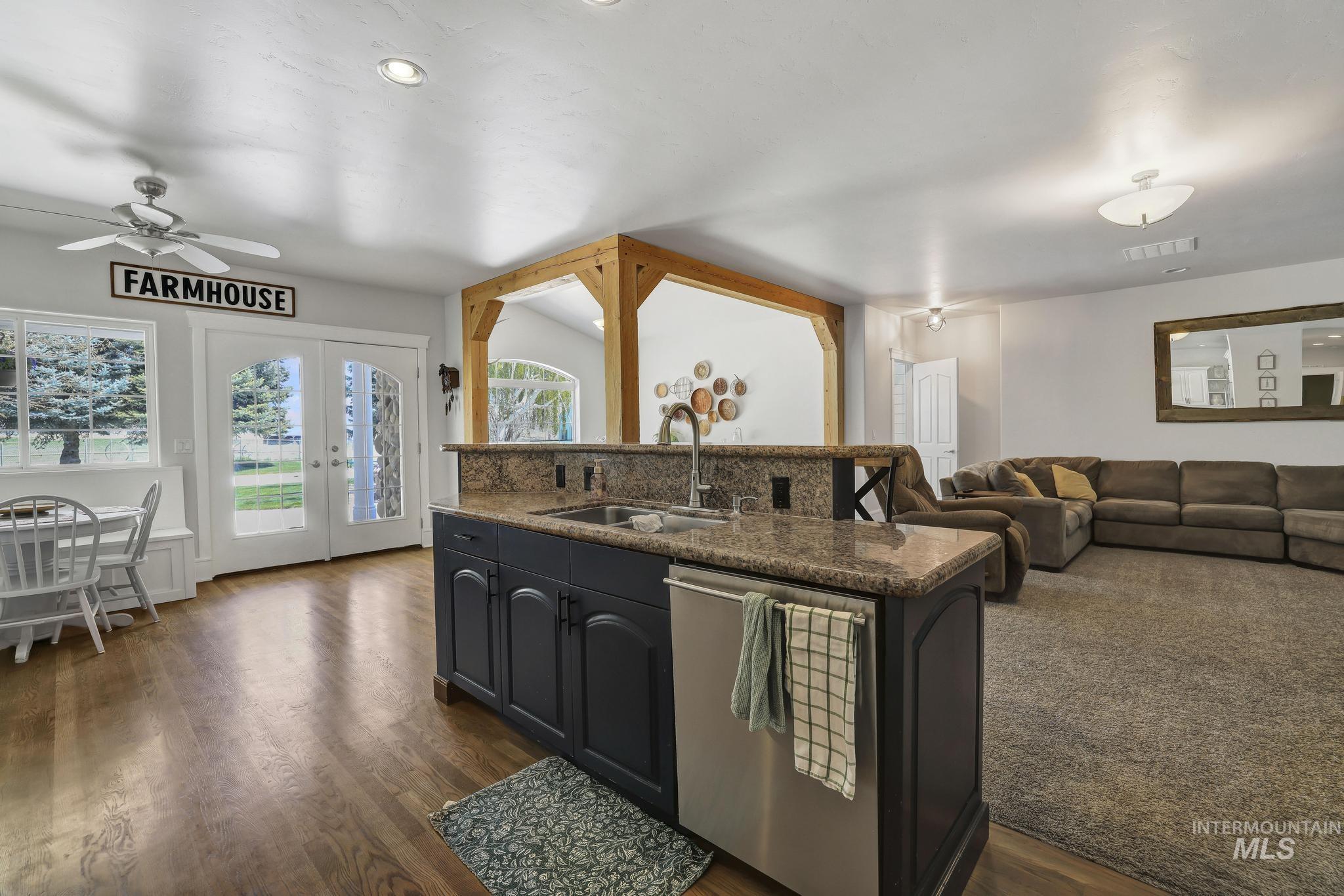 88 Sunnyside Drive, Jerome, Idaho 83338, 3 Bedrooms, 2.5 Bathrooms, Residential For Sale, Price $799,900,MLS 98984890