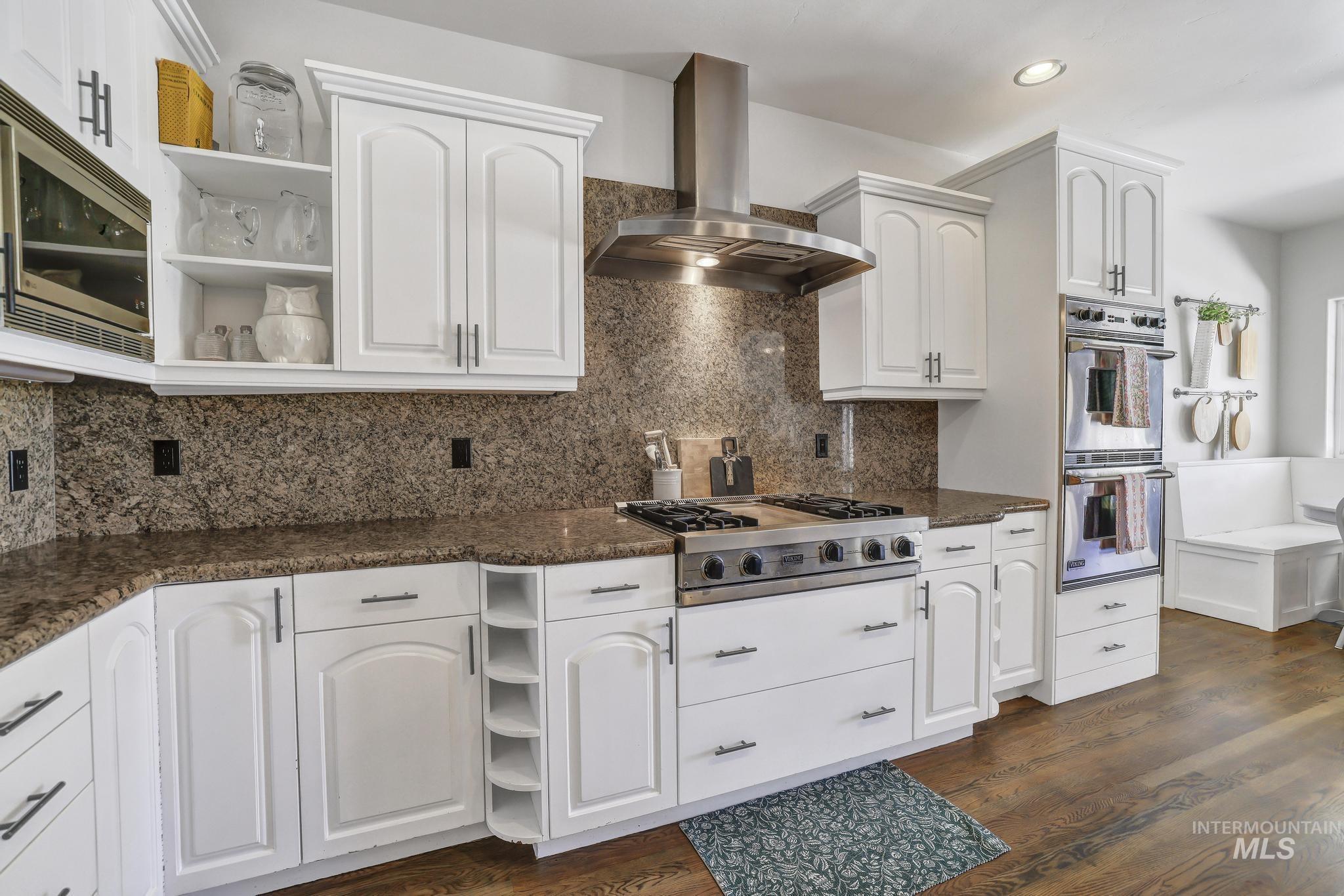 88 Sunnyside Drive, Jerome, Idaho 83338, 3 Bedrooms, 2.5 Bathrooms, Residential For Sale, Price $799,900,MLS 98984890