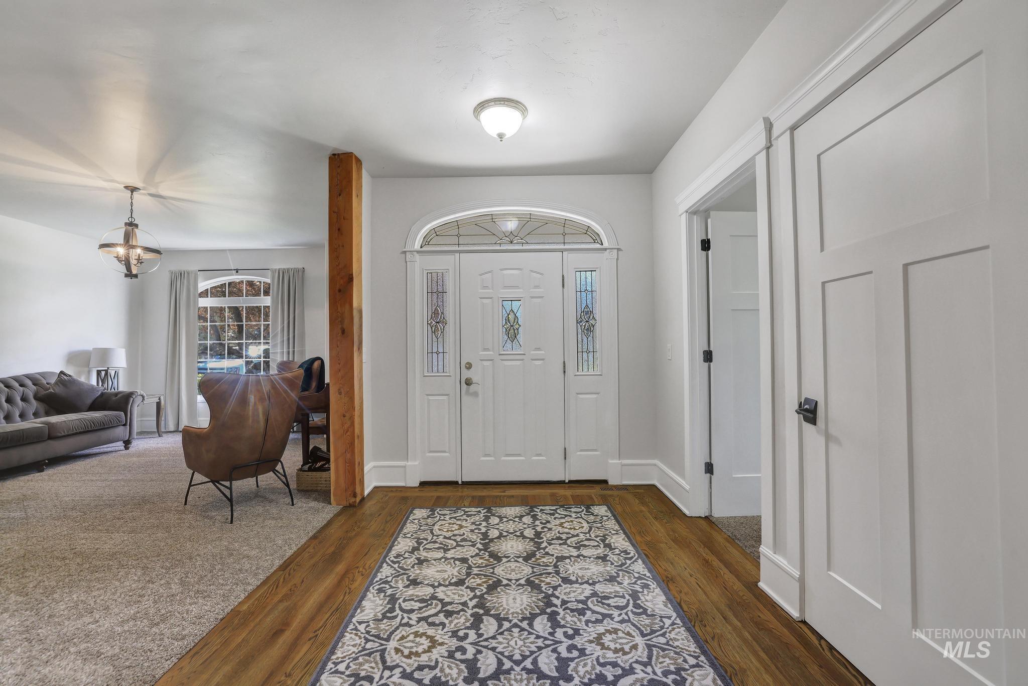88 Sunnyside Drive, Jerome, Idaho 83338, 3 Bedrooms, 2.5 Bathrooms, Residential For Sale, Price $799,900,MLS 98984890