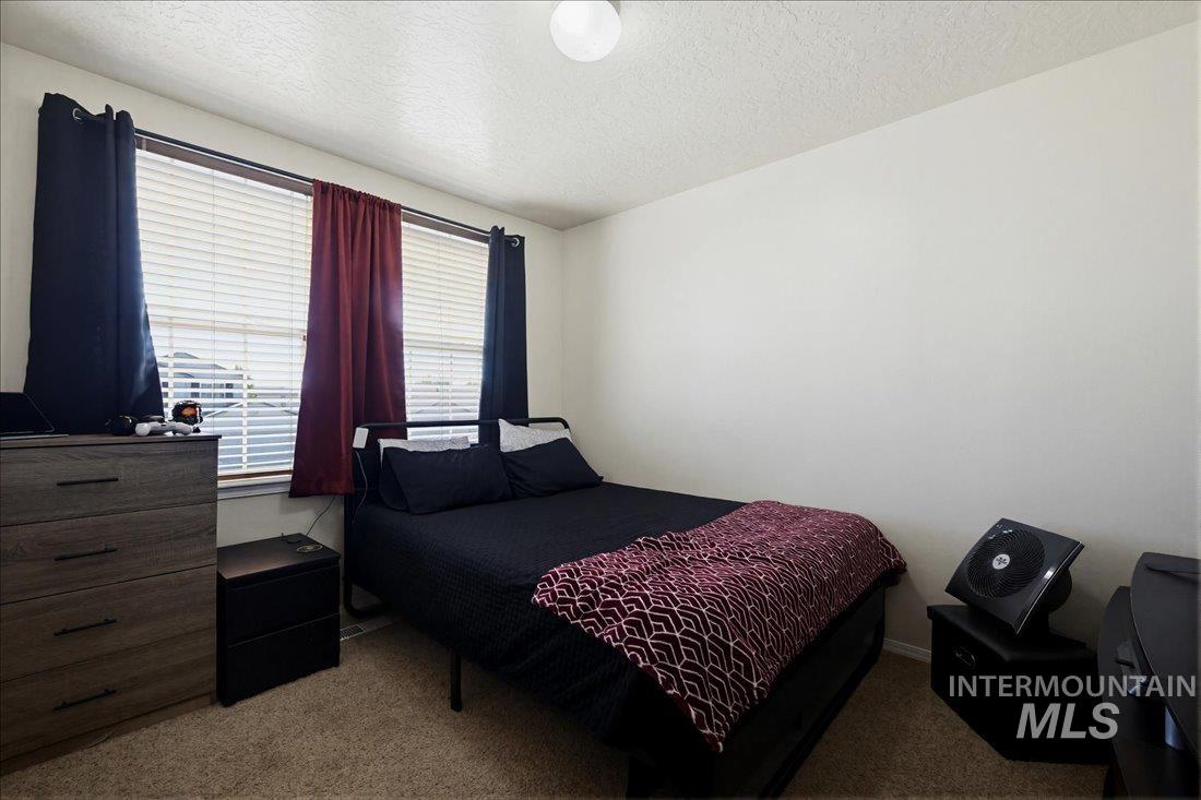 11440 Saranac St, Caldwell, Idaho 83605, 4 Bedrooms, 2.5 Bathrooms, Residential For Sale, Price $389,900,MLS 98984896